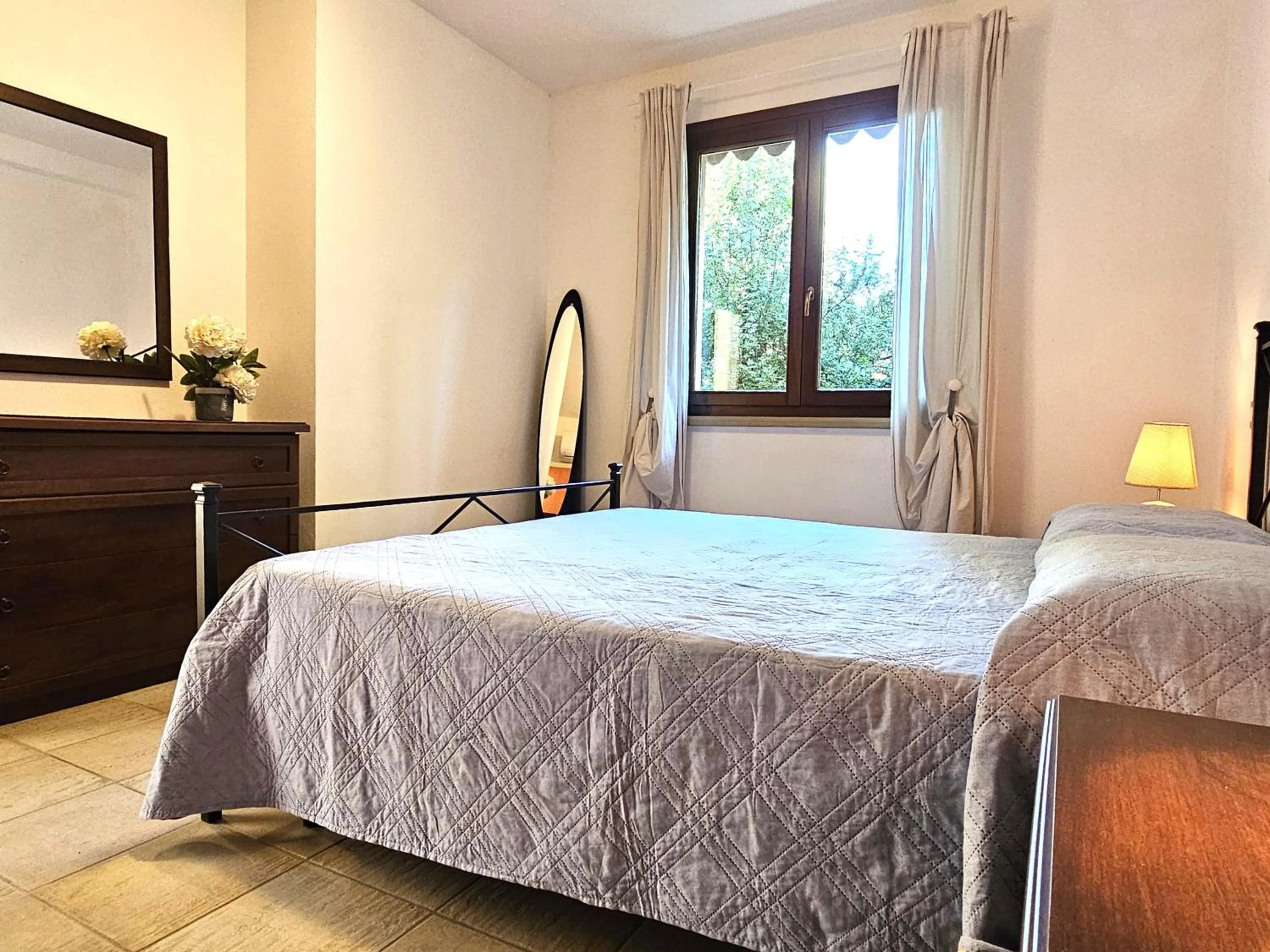 Bed in Matteo's Apartments
