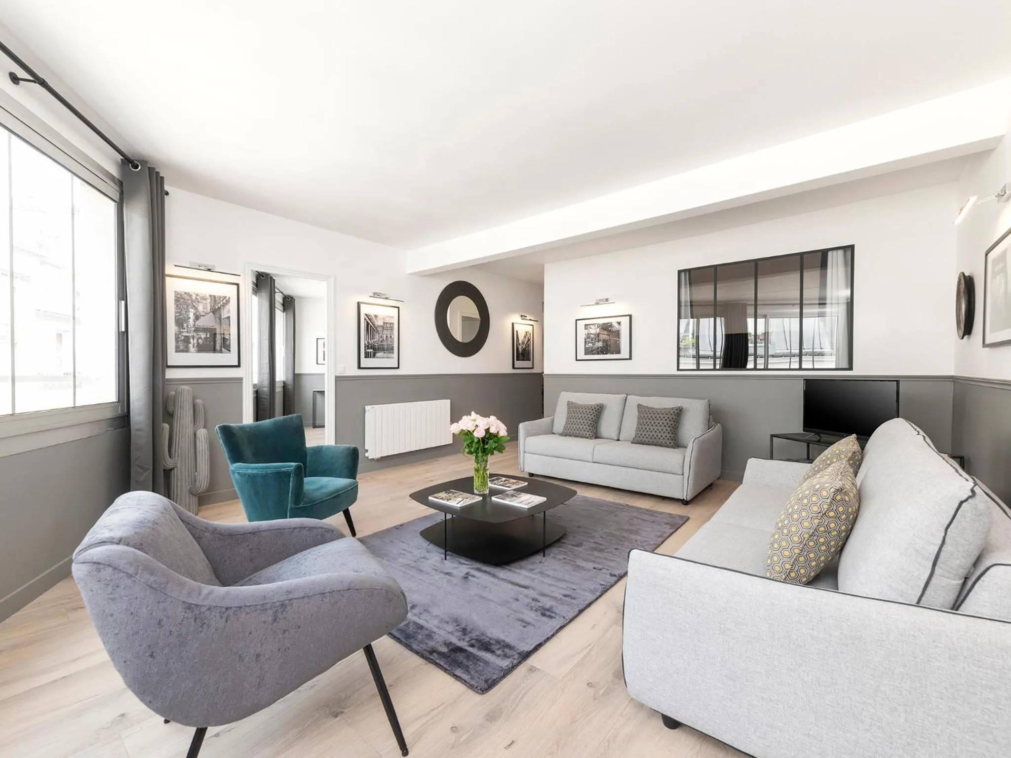 Living room in LivinParis - Luxury AC 3 Bedrooms Le Marais III