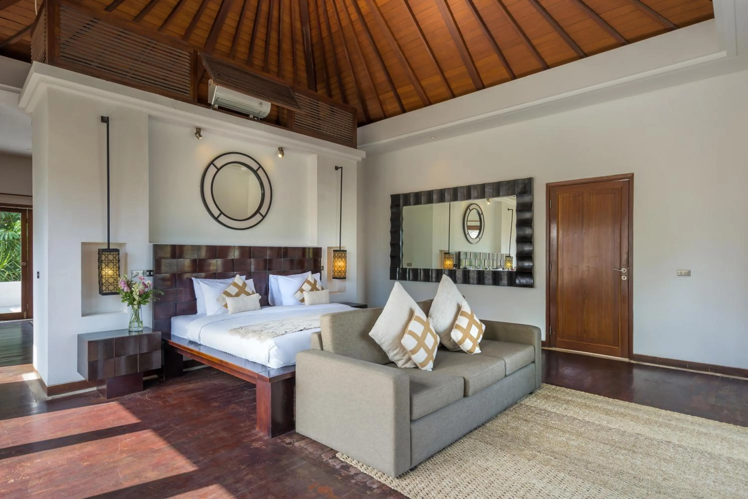 Bedroom, Bed in Villa Kaira Estate by Villas Direct Bali