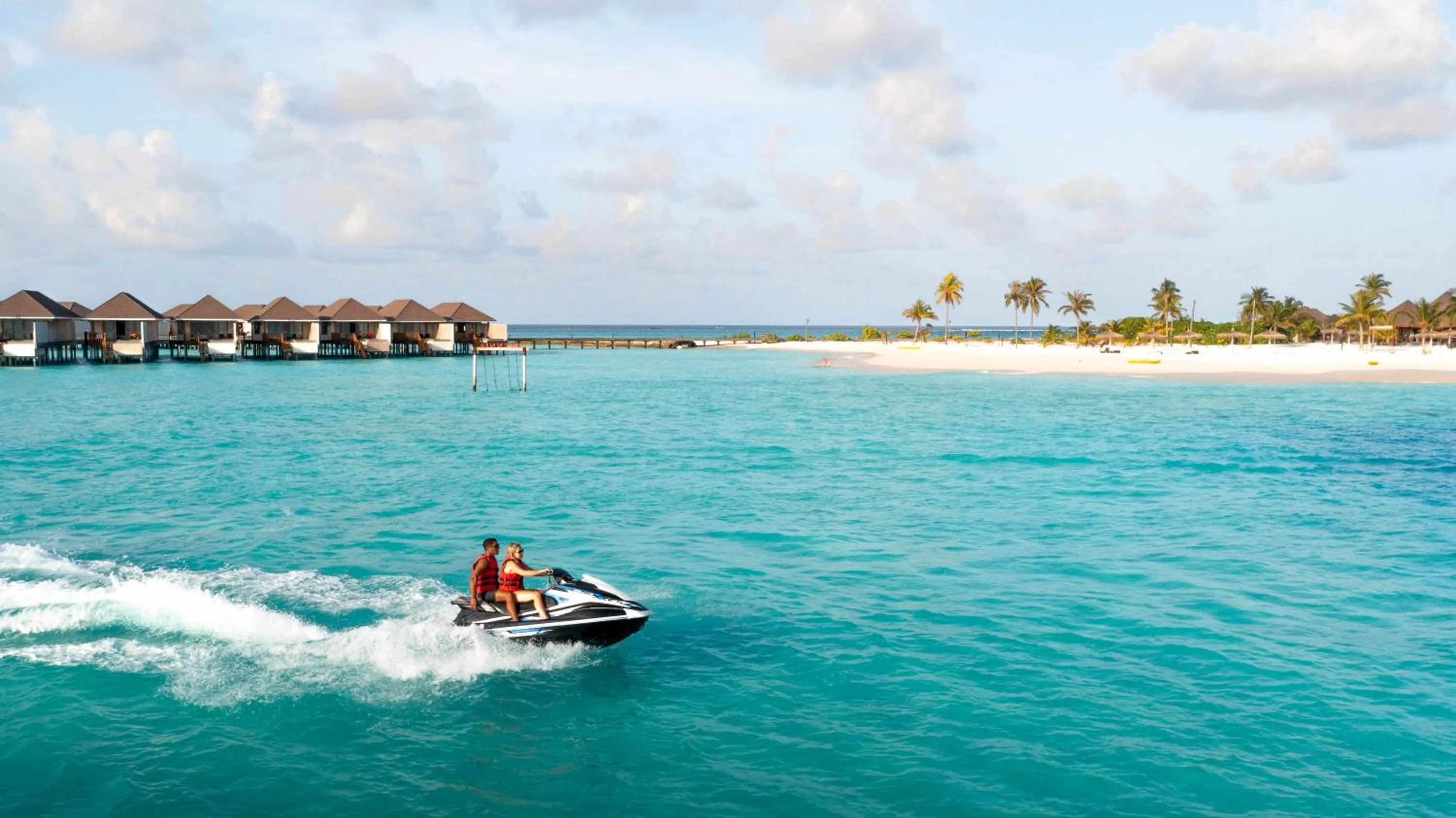 Activities in Brennia Kottefaru Maldives