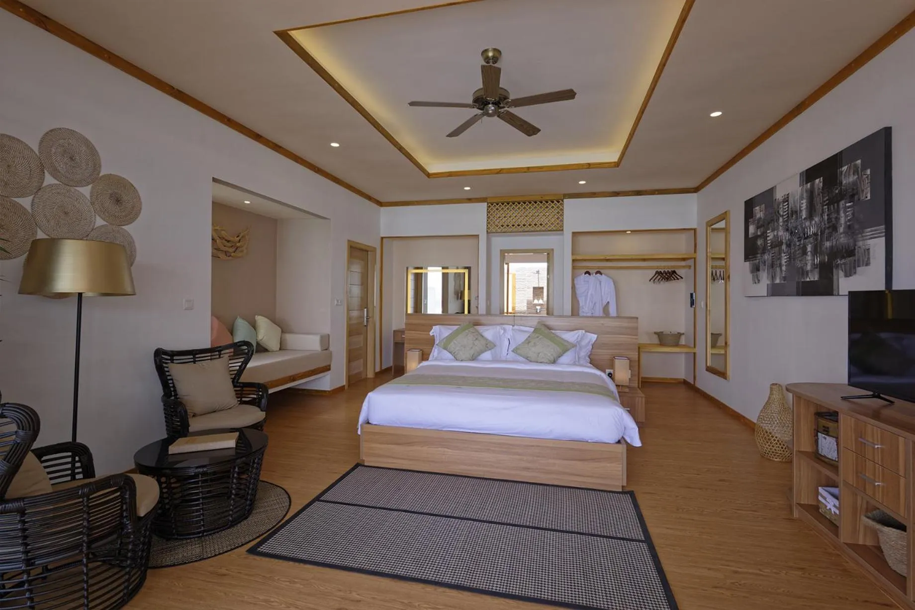 Photo of the whole room, Bed in Brennia Kottefaru Maldives