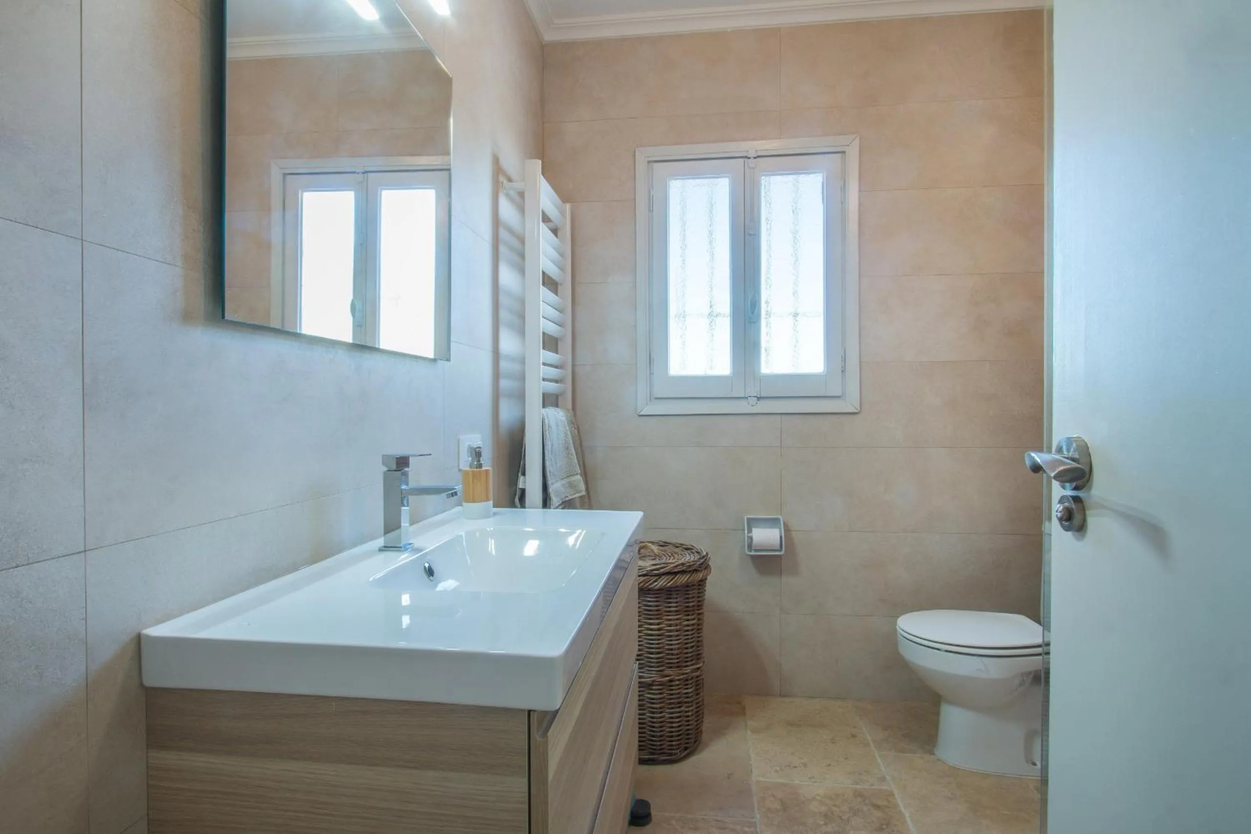 Bathroom in Villa Teranga - PlusHolidays