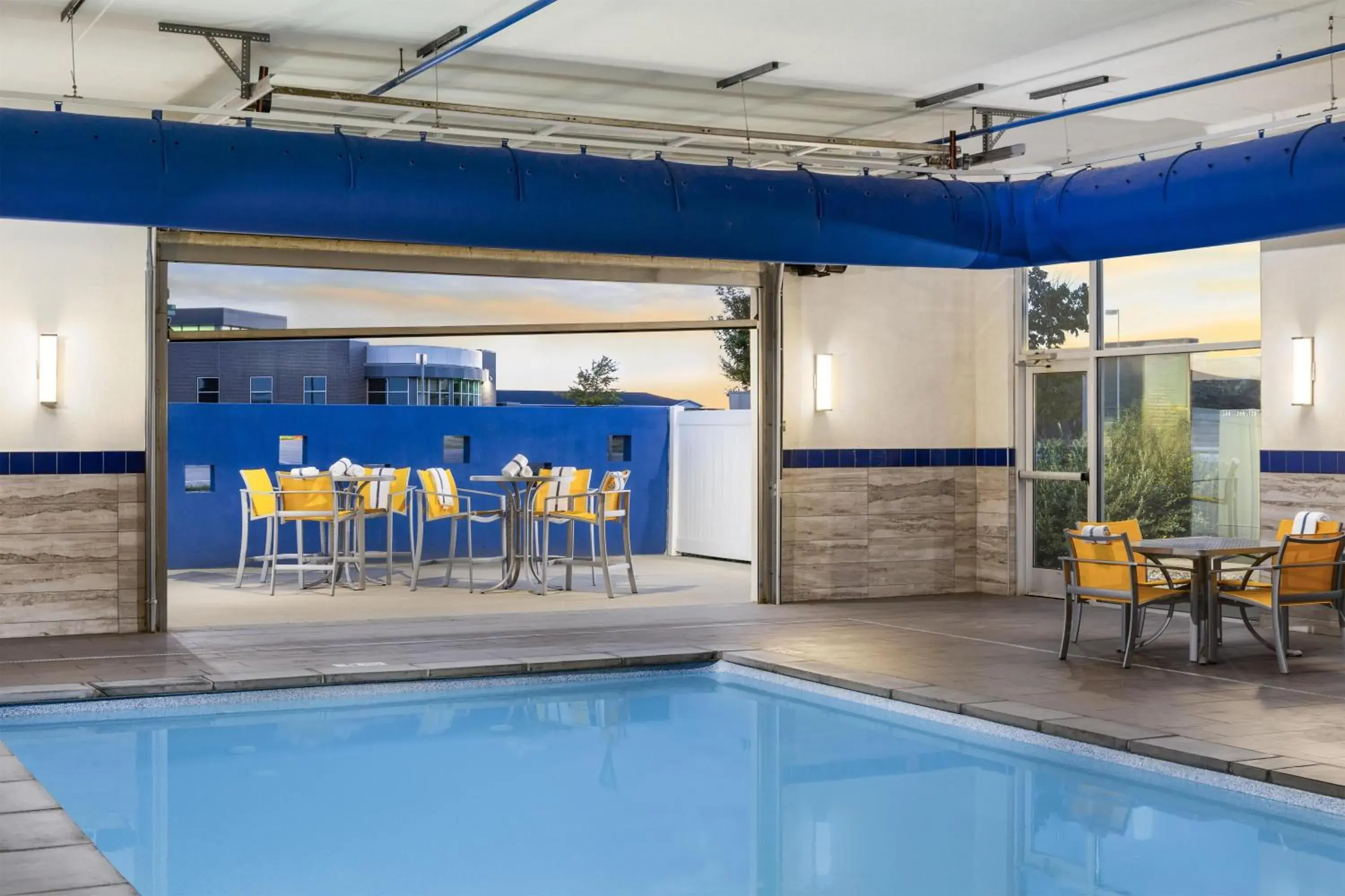 Pool view in GLō Best Western Dawley Farms In Sioux Falls Pool view in GLō Best Western Dawley Farms In Sioux Falls