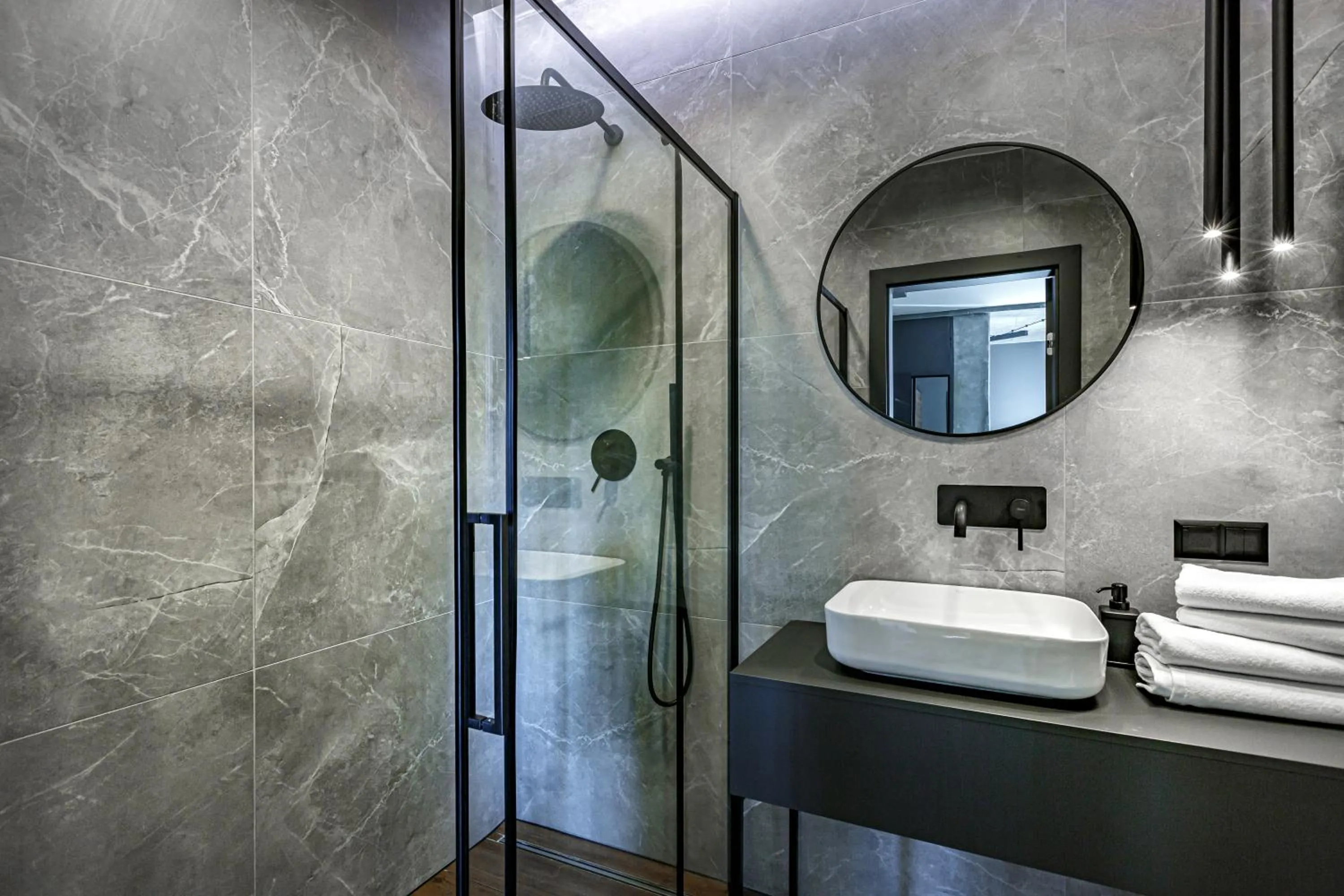 Bathroom in Homewell Boutique Apartments Stare Miasto