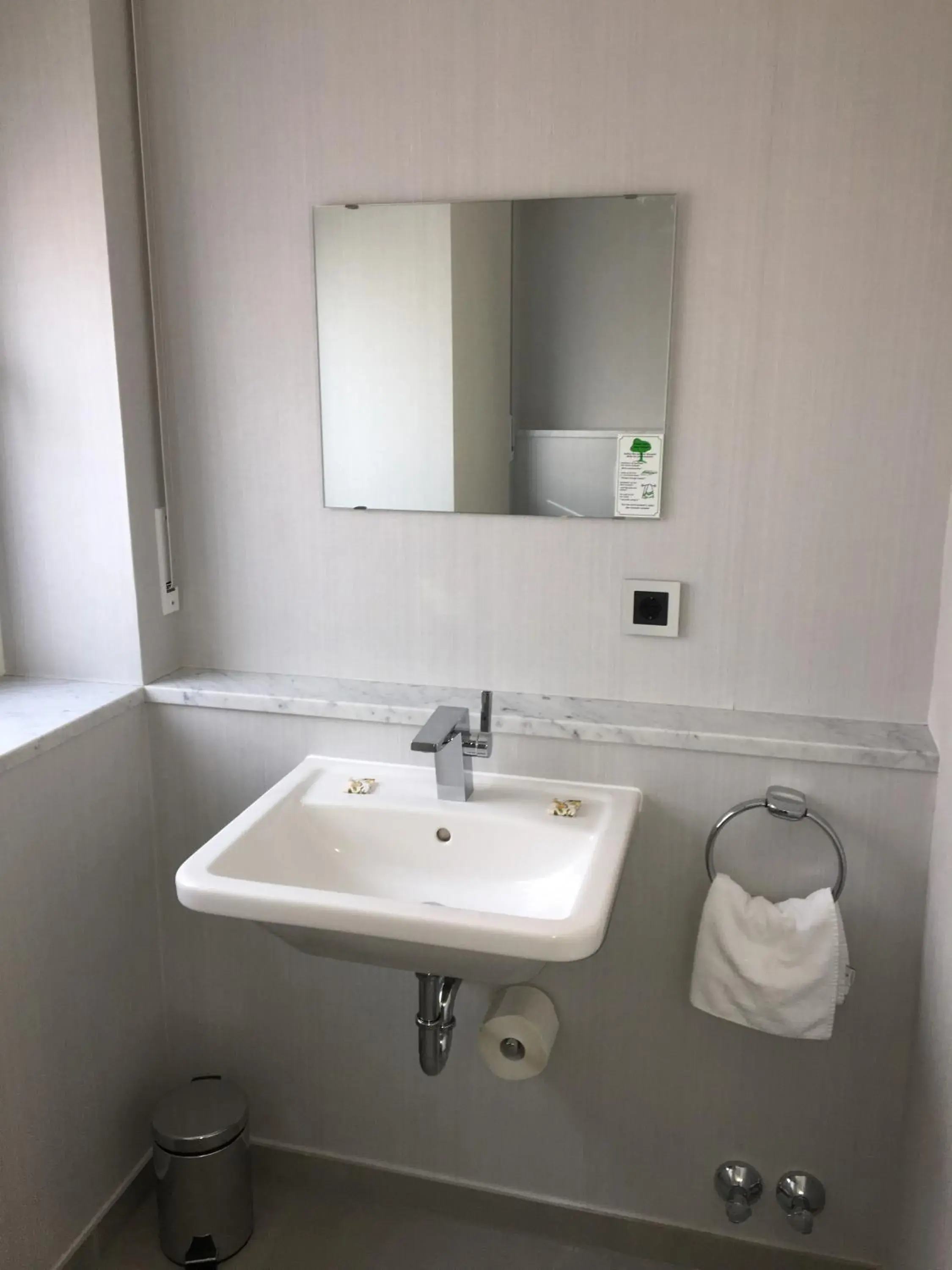 Toilet, Bathroom in Durer-Hotel