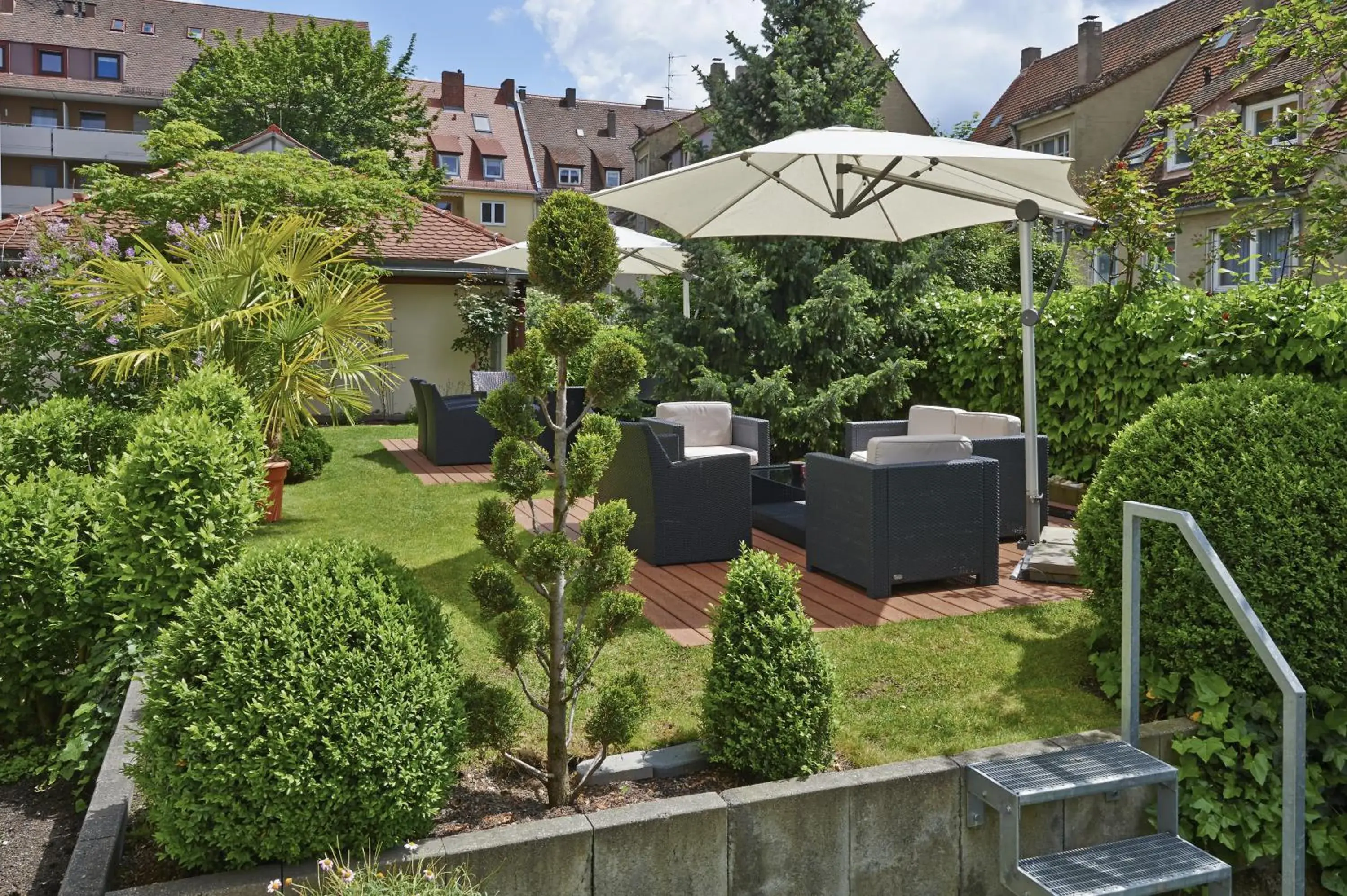 Garden in Durer-Hotel