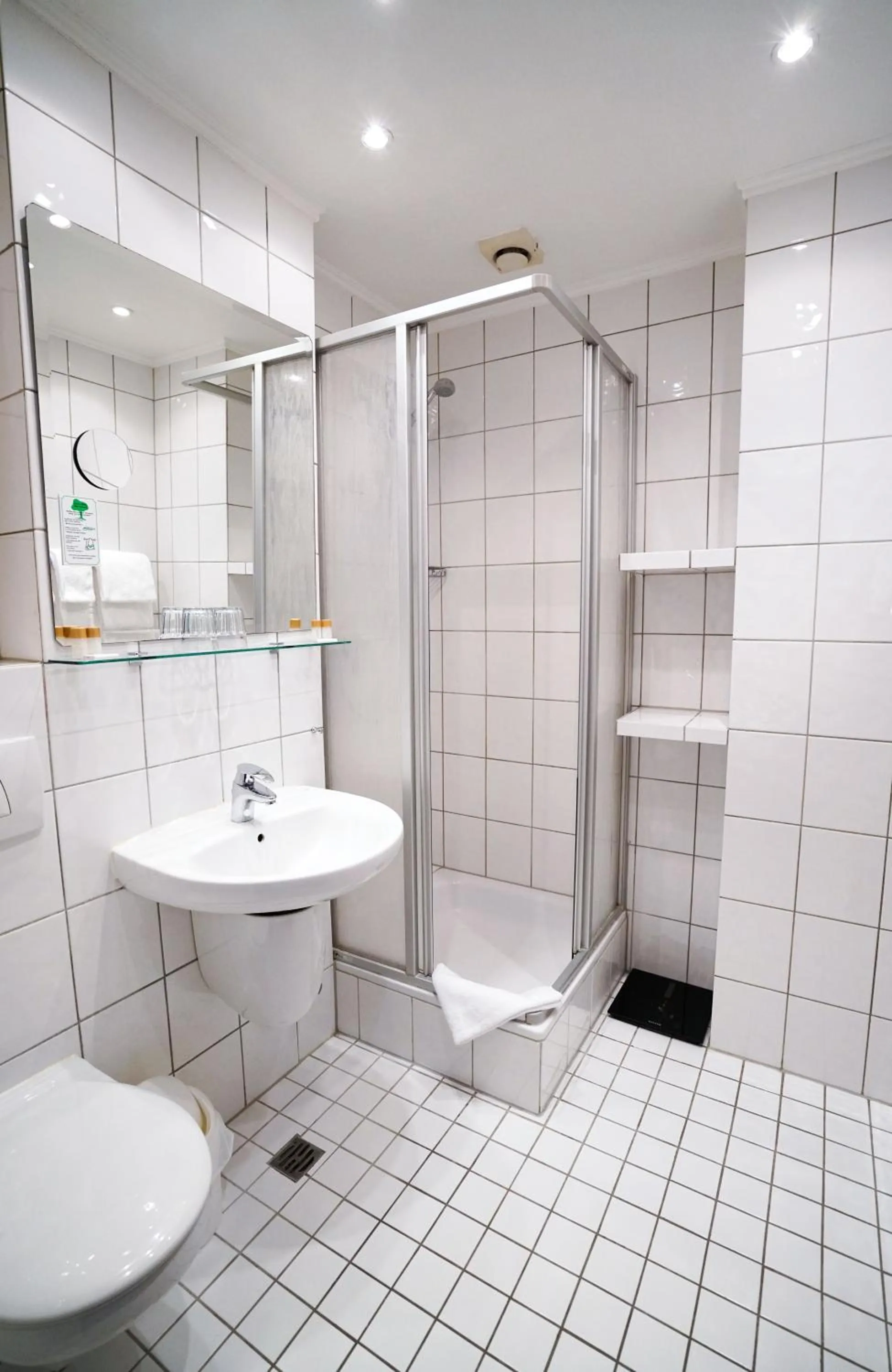 Bathroom in Hotel Schumacher Düsseldorf