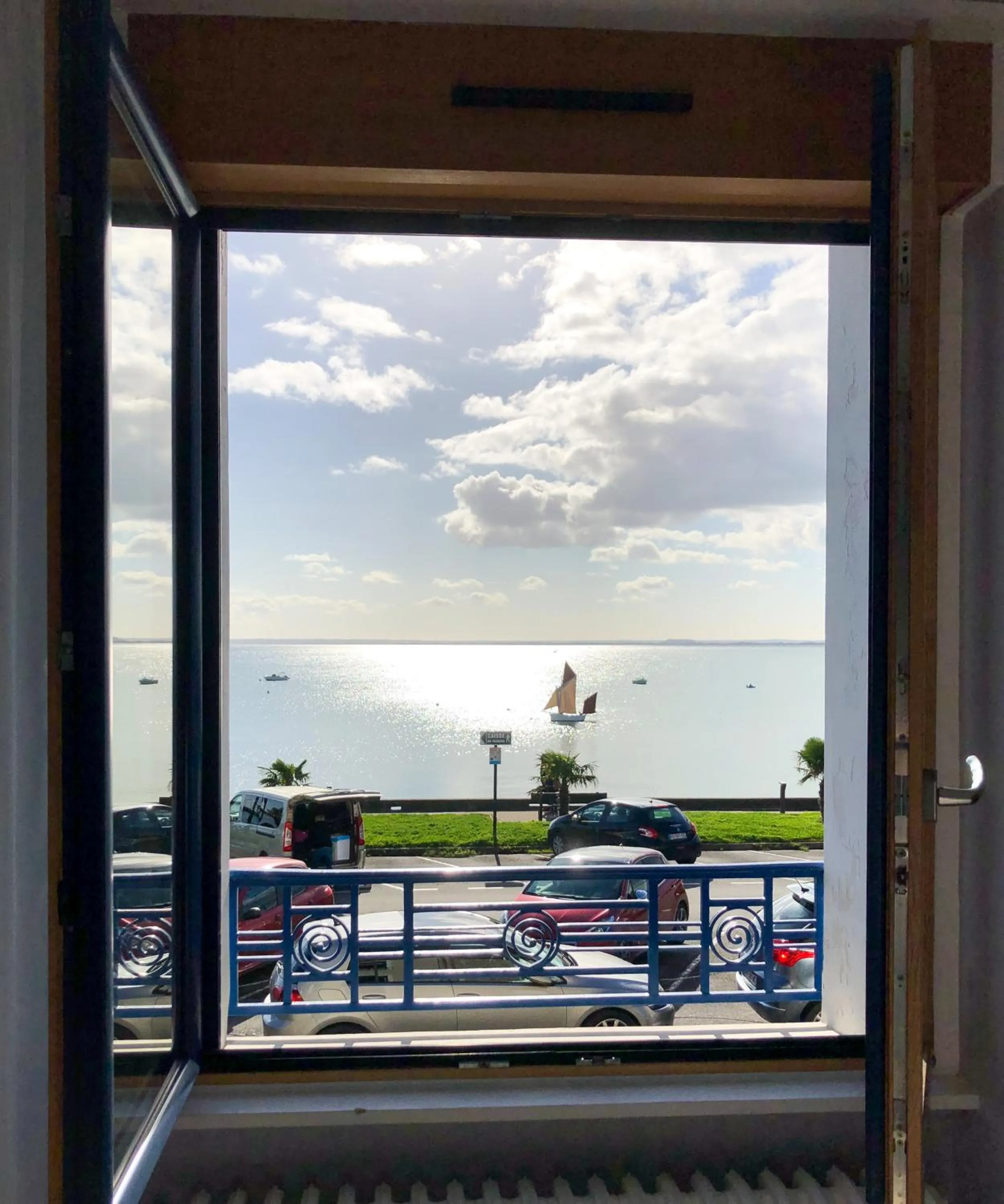 Landmark view in Kêr L - Breizh & Breakfast