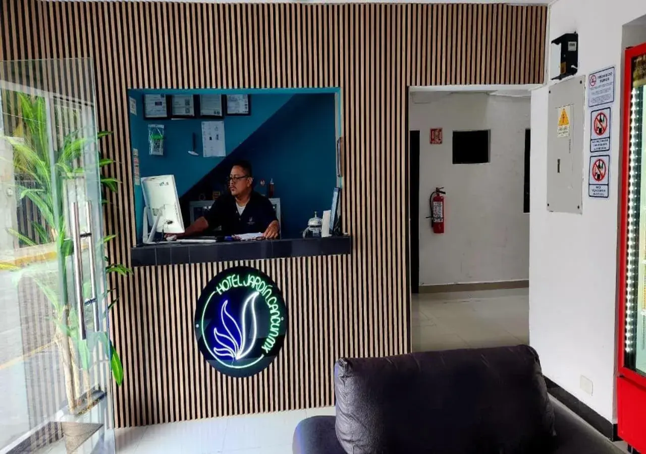 Lobby or reception in Hotel Jardín Cancún Lobby or reception in Hotel Jardín Cancún