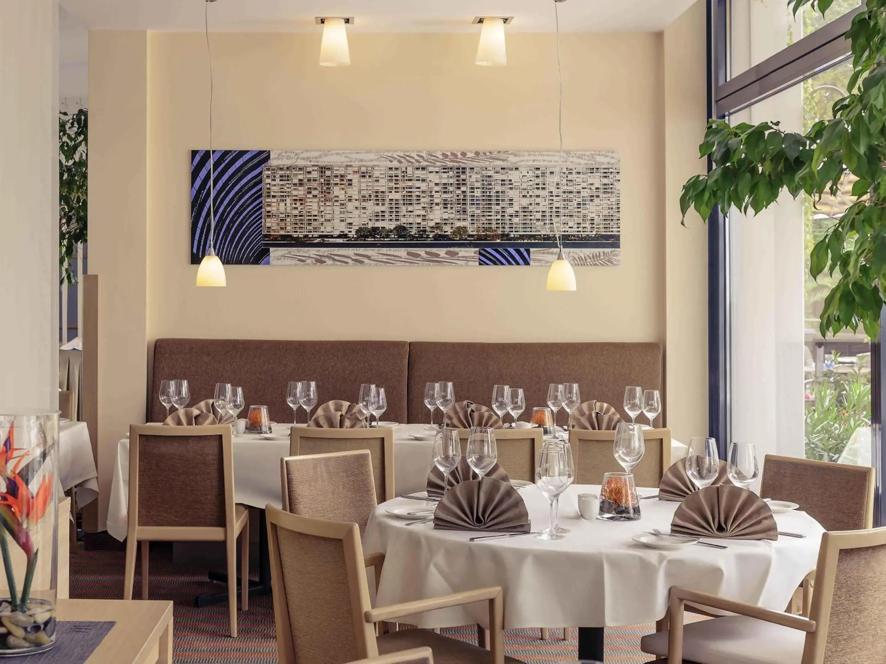 Restaurant/places to eat in Mercure Hotel Frankfurt Eschborn Ost Restaurant/places to eat in Mercure Hotel Frankfurt Eschborn Ost