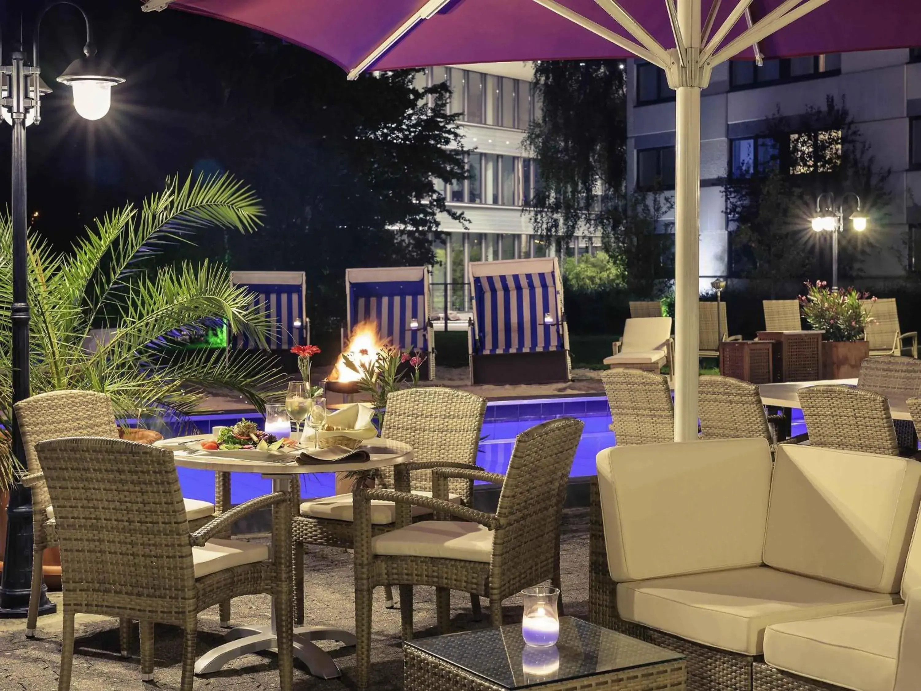 Restaurant/places to eat in Mercure Hotel Frankfurt Eschborn Ost Restaurant/places to eat in Mercure Hotel Frankfurt Eschborn Ost