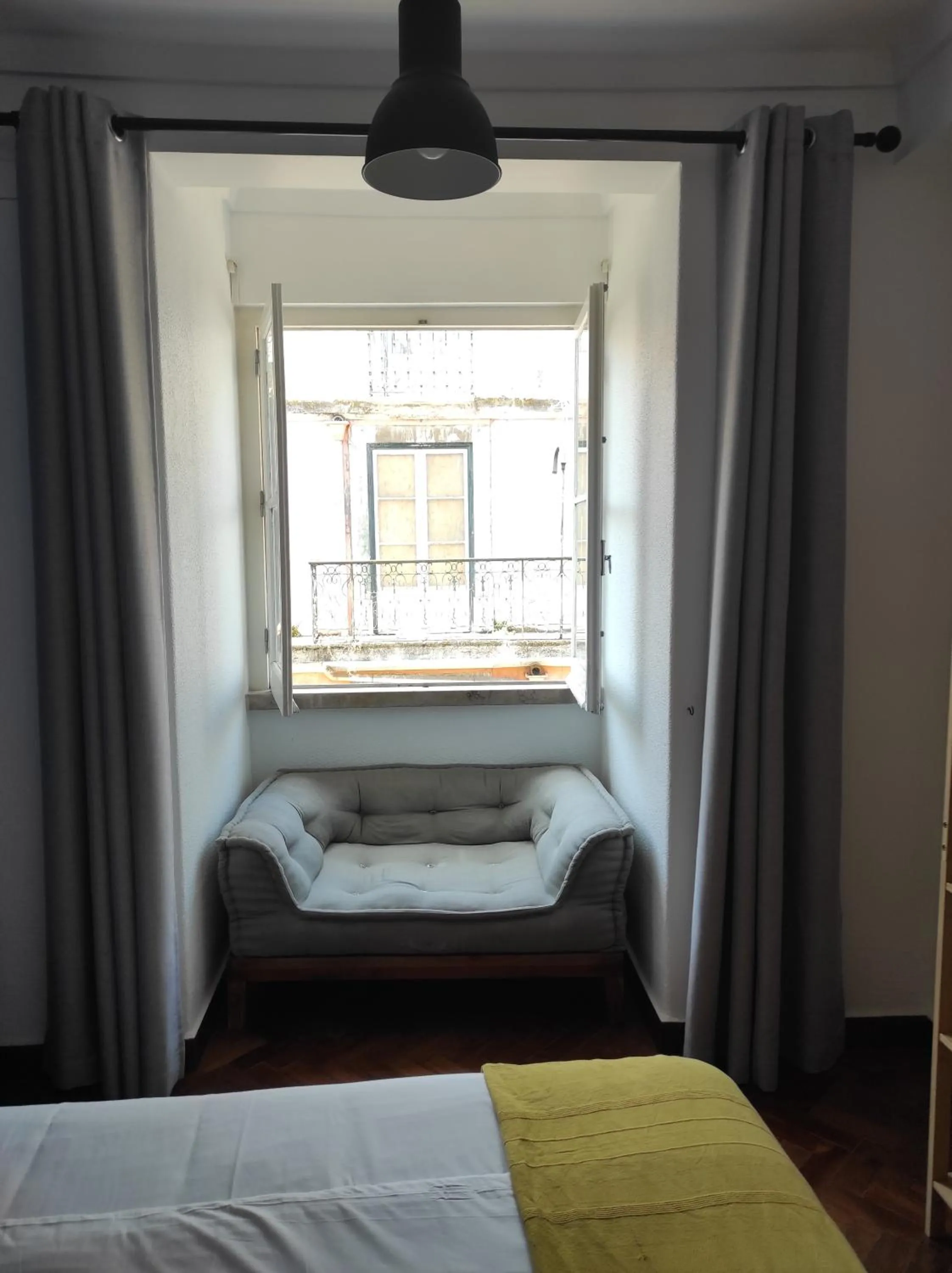 Standard Double Room with Shared Bathroom in Draft Hostel & Rooms