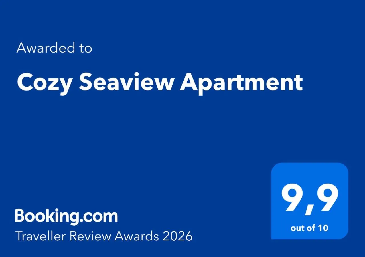 Cozy Seaview Apartment