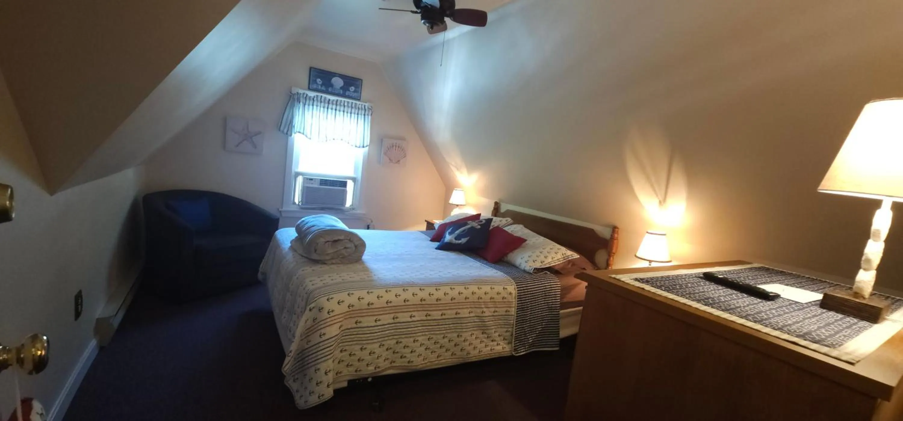 Bed in Old Orchard Beach Inn