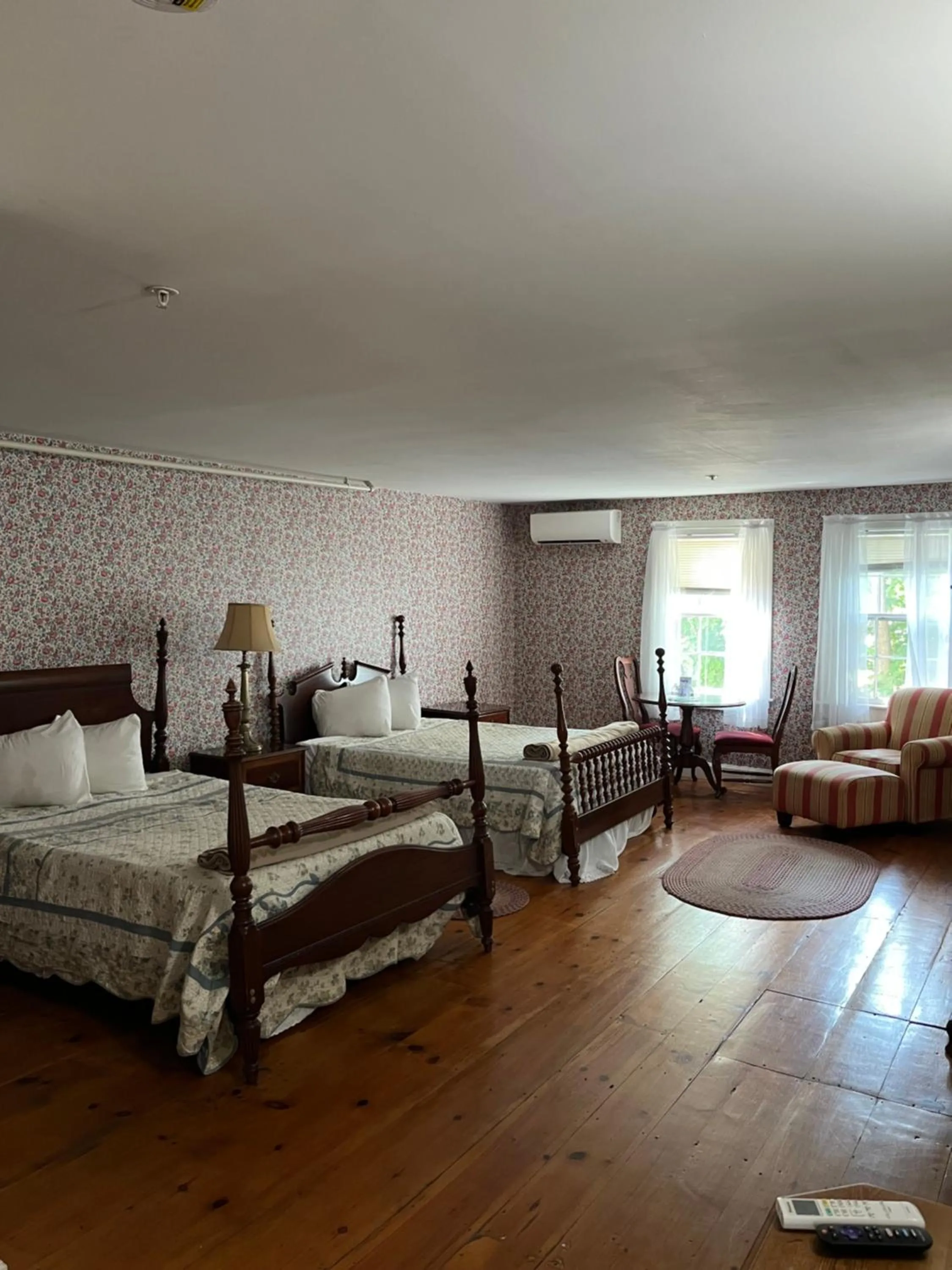 Bed in Old Orchard Beach Inn