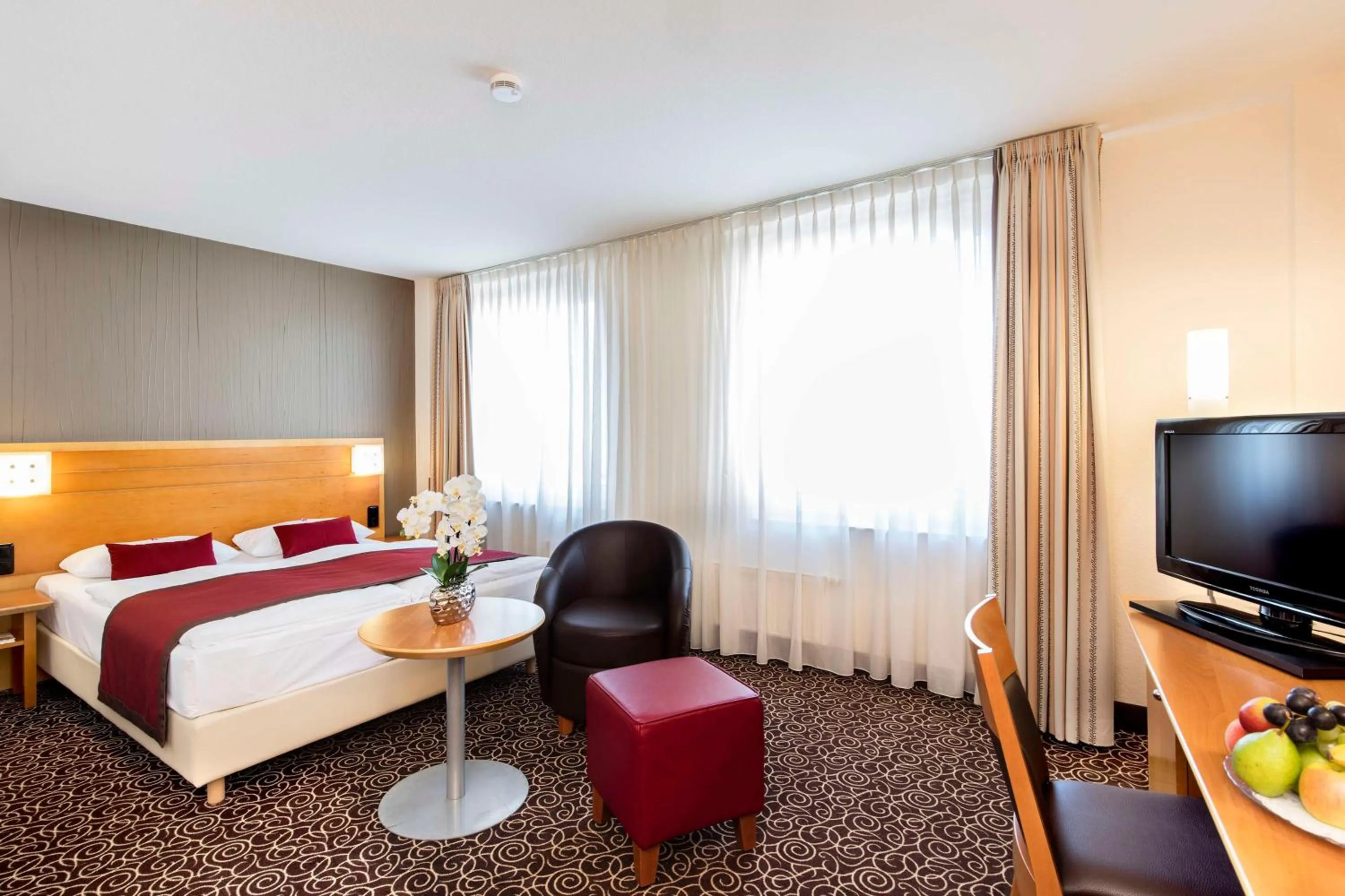 Bedroom, Bed in Best Western Hotel Hohenzollern