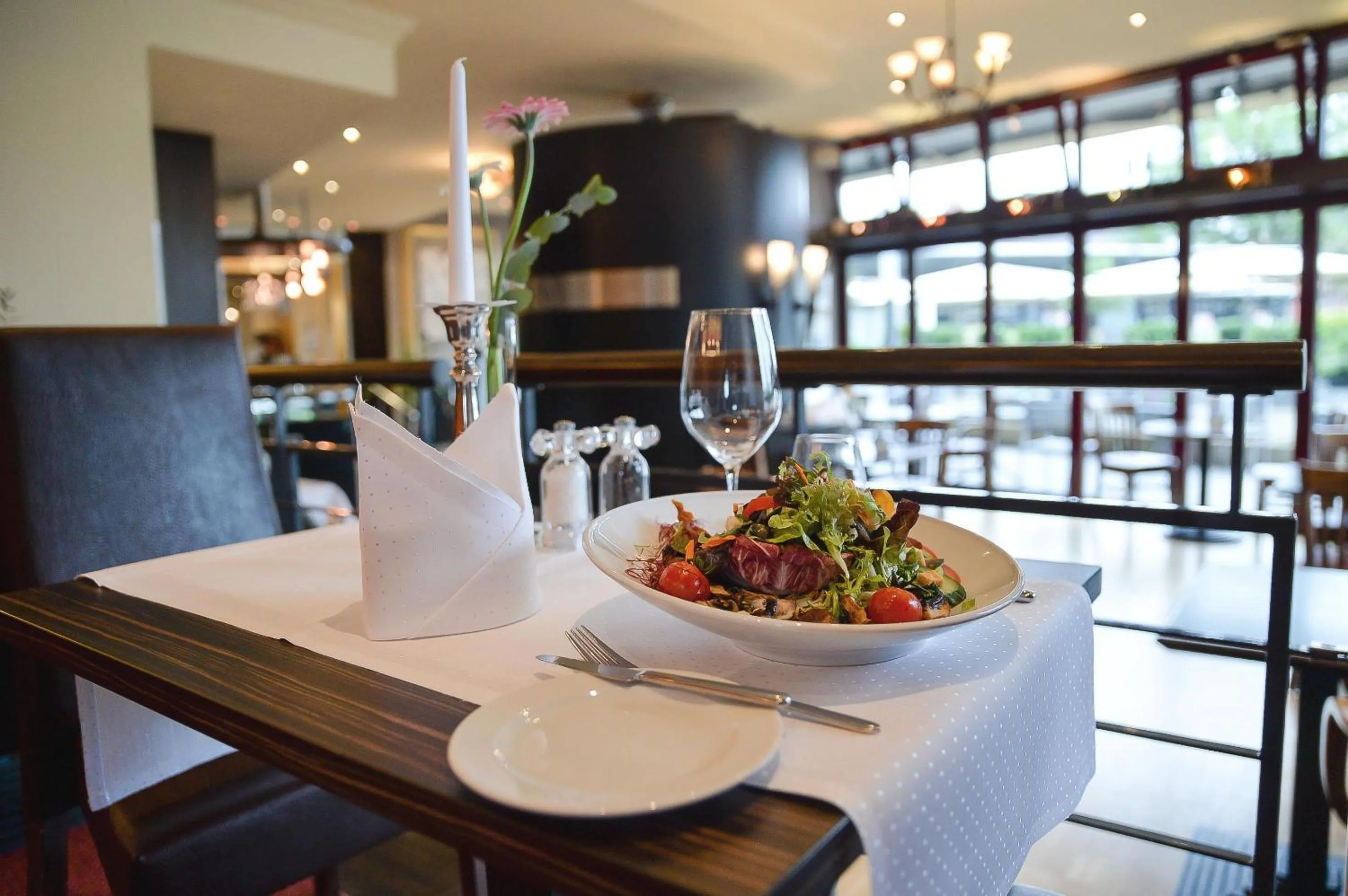 Restaurant/places to eat in Best Western Hotel Hohenzollern