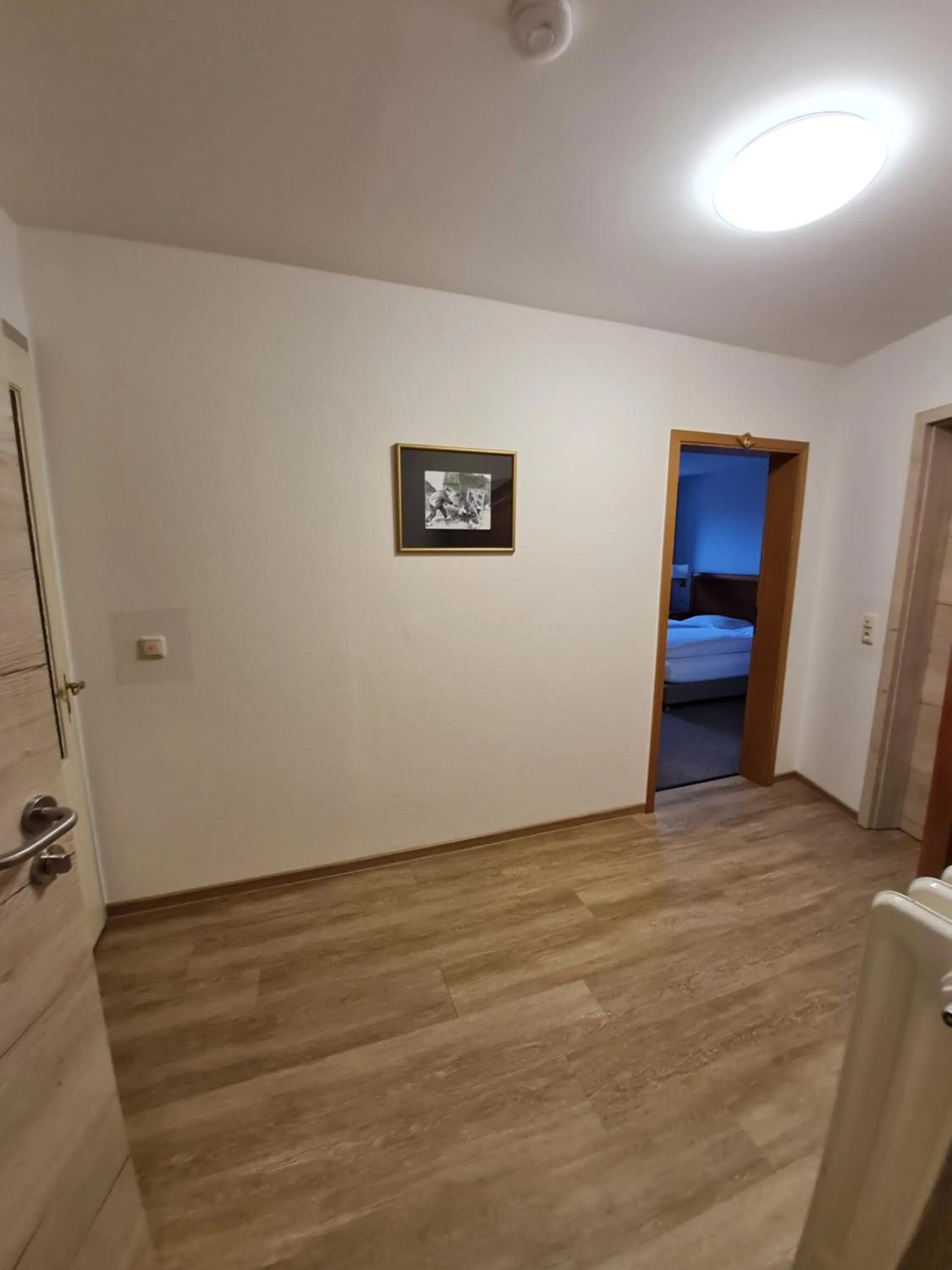 Property building, Bed in Hotel Waldquelle - Baumhaushotel Aerzen