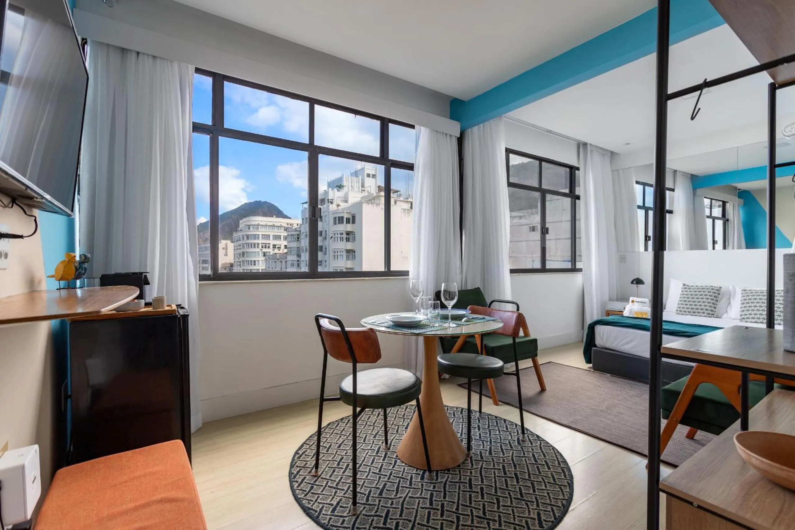 Bed in Vista da praia de Copacabana - NSC1006 Z3