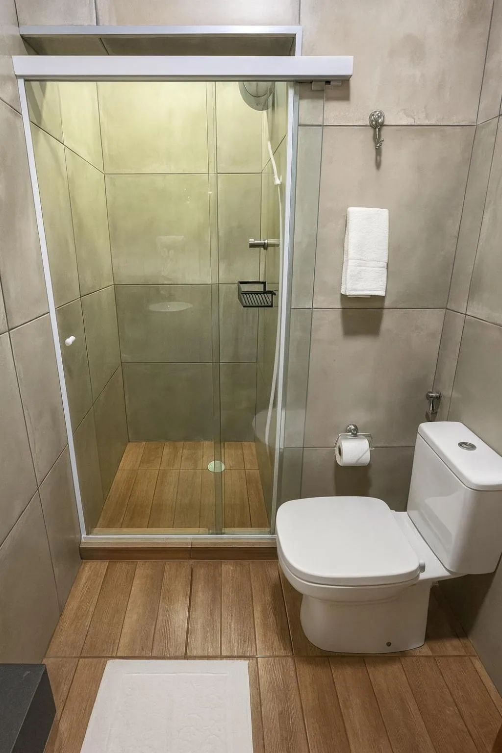 Shower in Bistu Hotel - Vila Nova Conceição