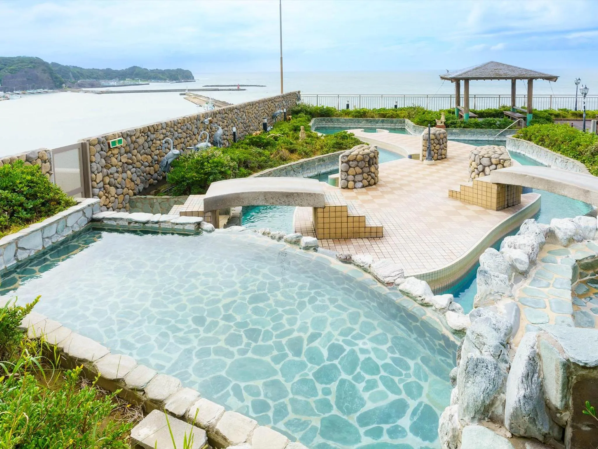 Pool view in Mikazuki Sea-Park Hotel Katsuura