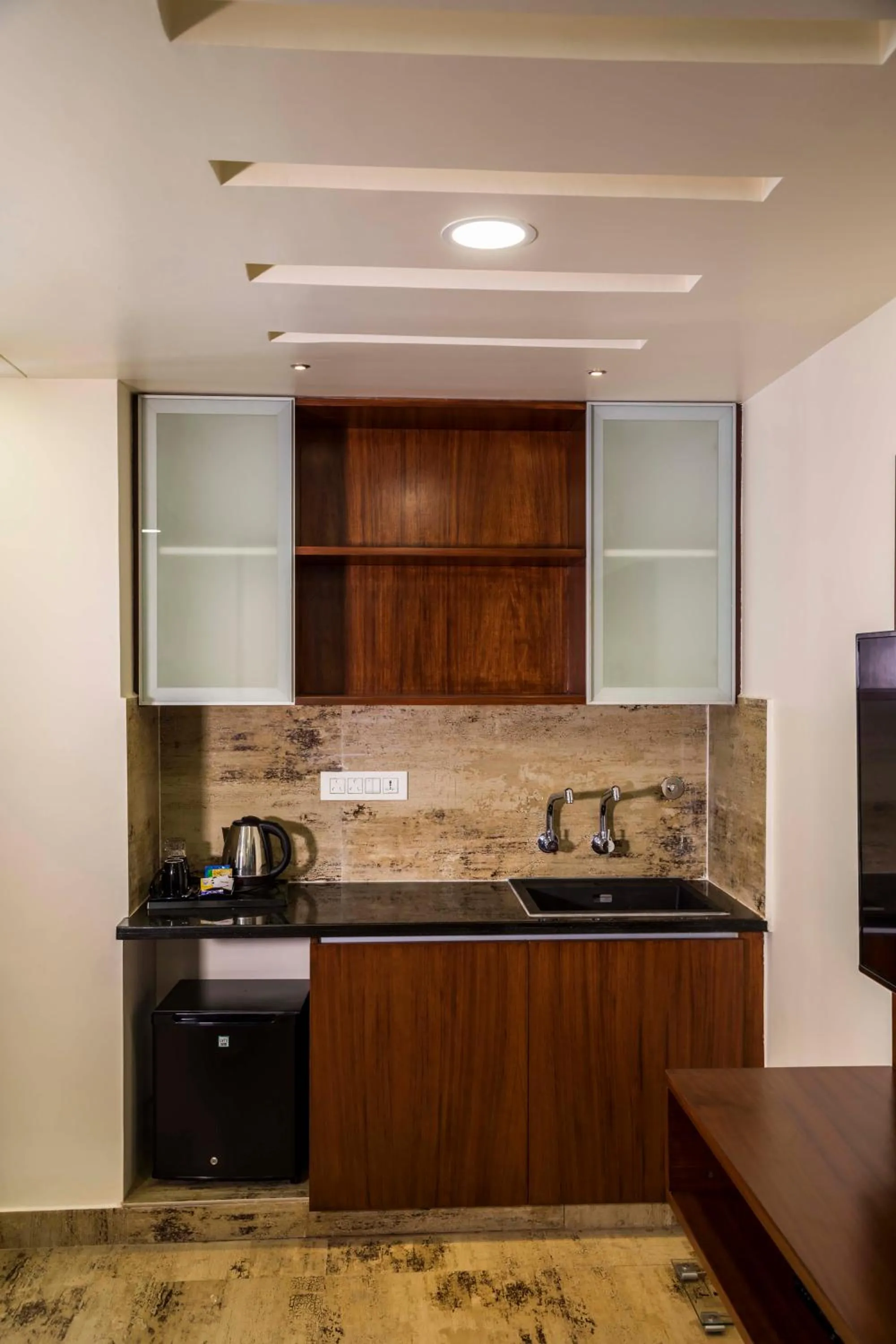 Kitchen or kitchenette in Hotel Urban Jade