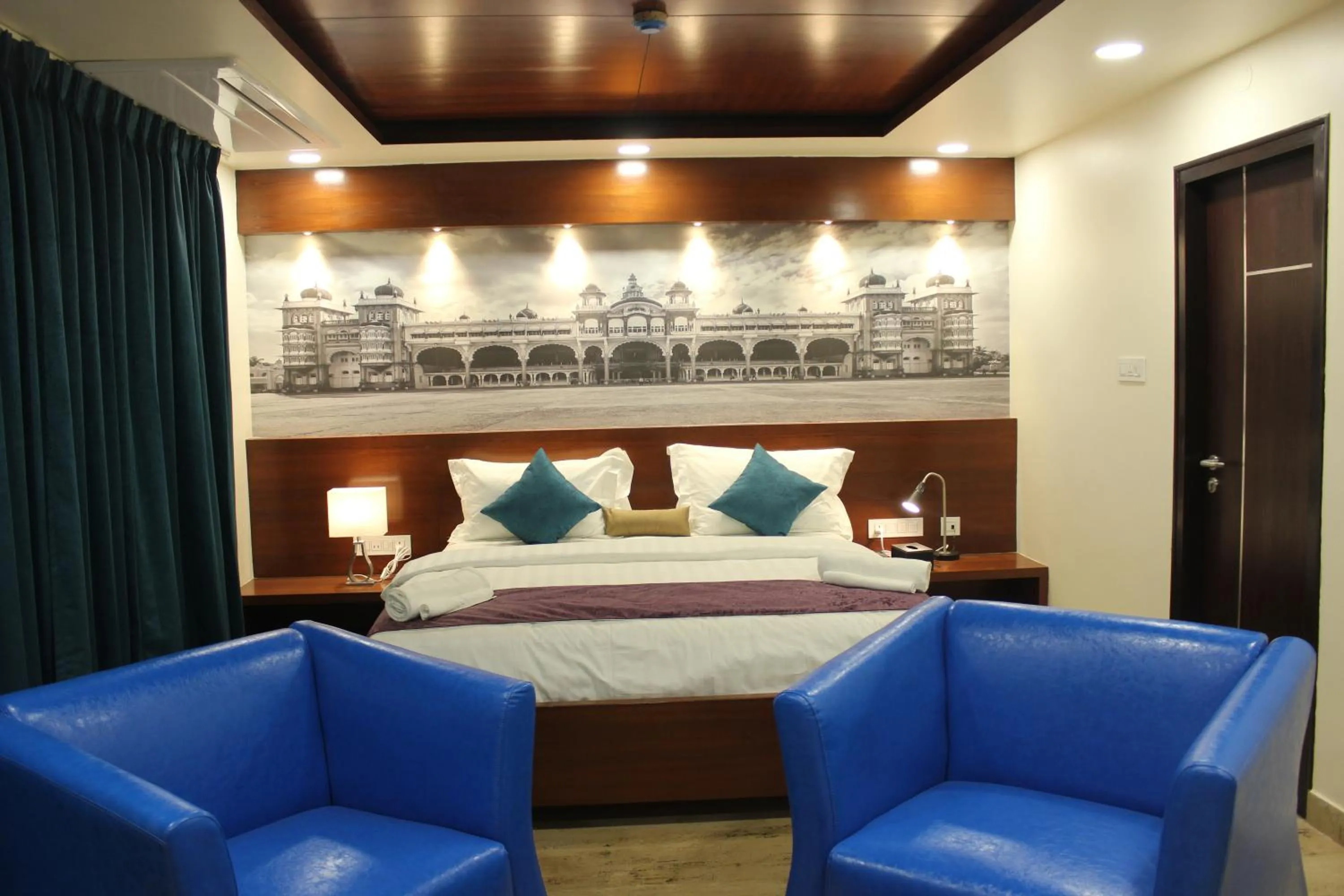 Photo of the whole room, Bed in Hotel Urban Jade