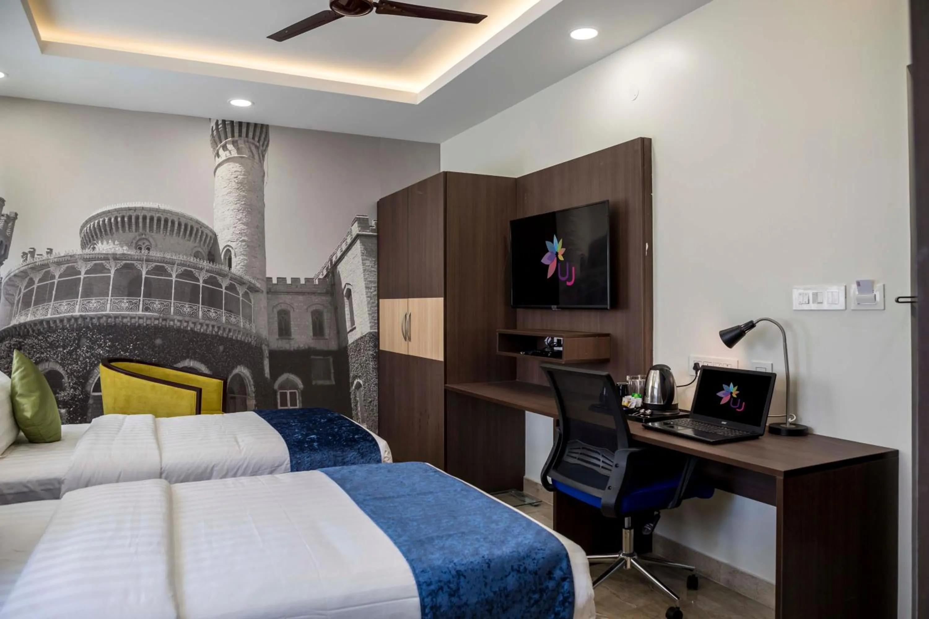 Photo of the whole room, Bed in Hotel Urban Jade