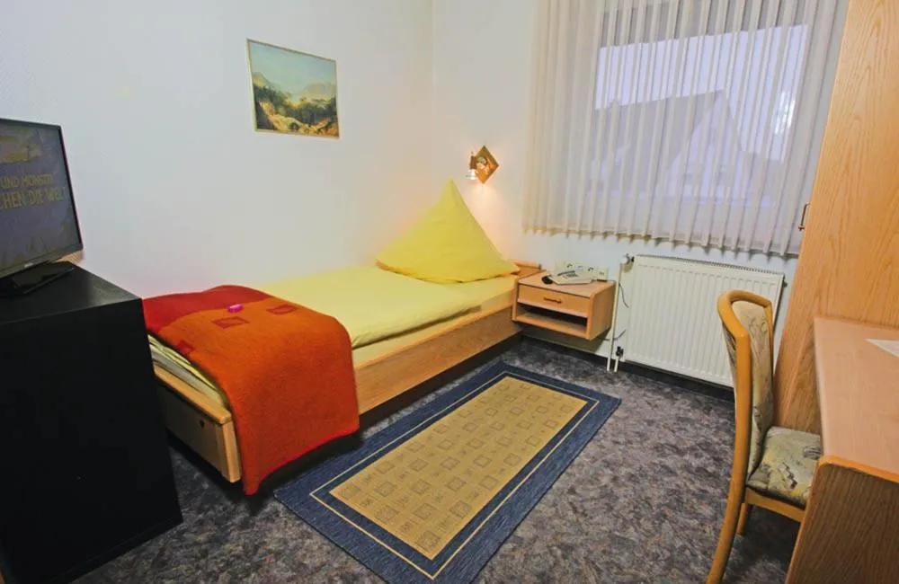 Bed in Hotel Lindenkrug