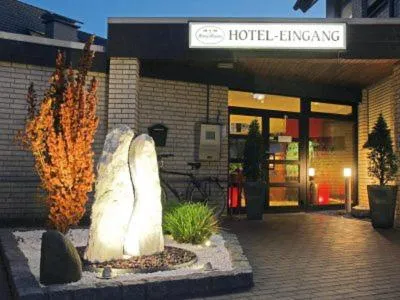 Facade/entrance in Hotel Lindenkrug