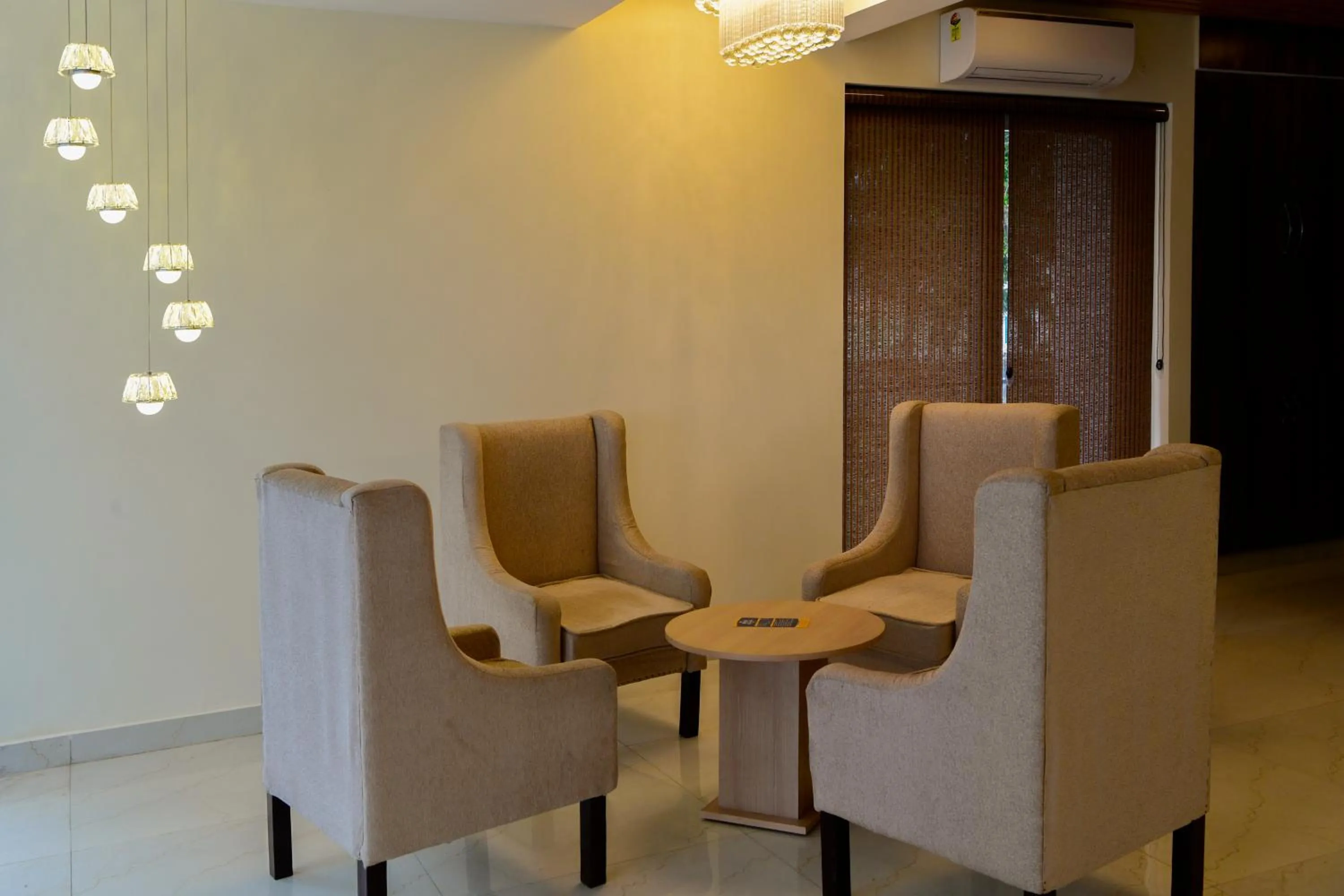 Seating area in Hotel White Rock By The Solitaire Hospitality