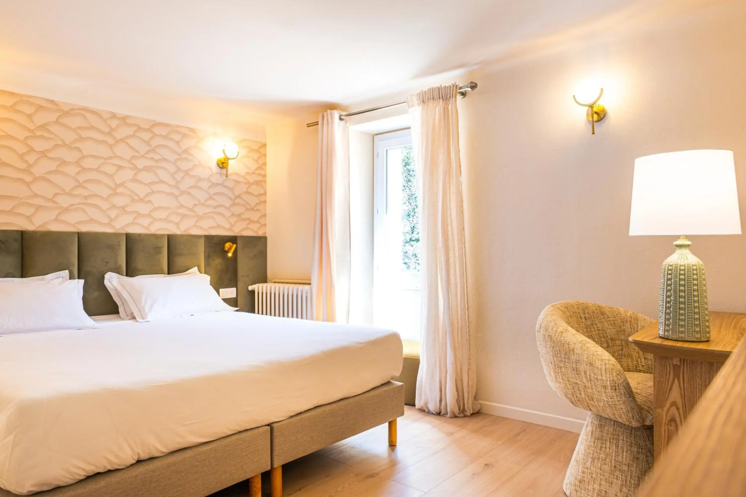 Superior Twin Room in Hôtel Restaurant Le Lachens Superior Twin Room in Hôtel Restaurant Le Lachens