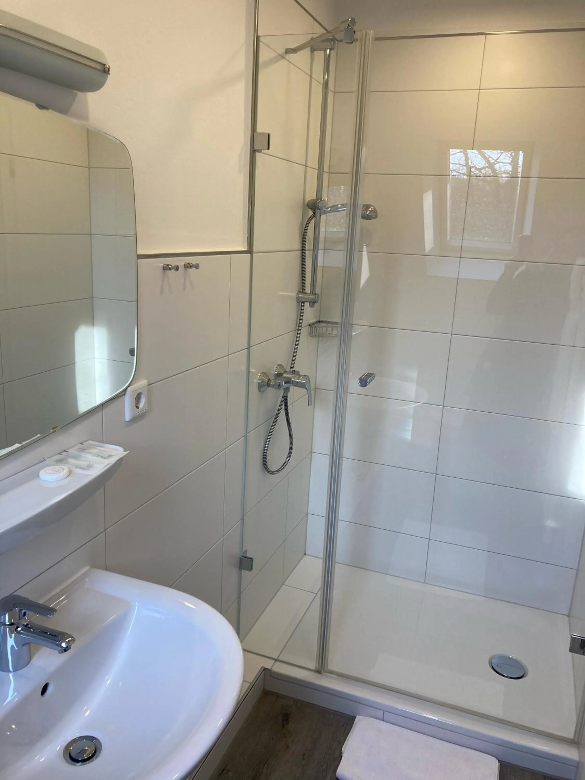 Shower in Hotel Wintersmühle