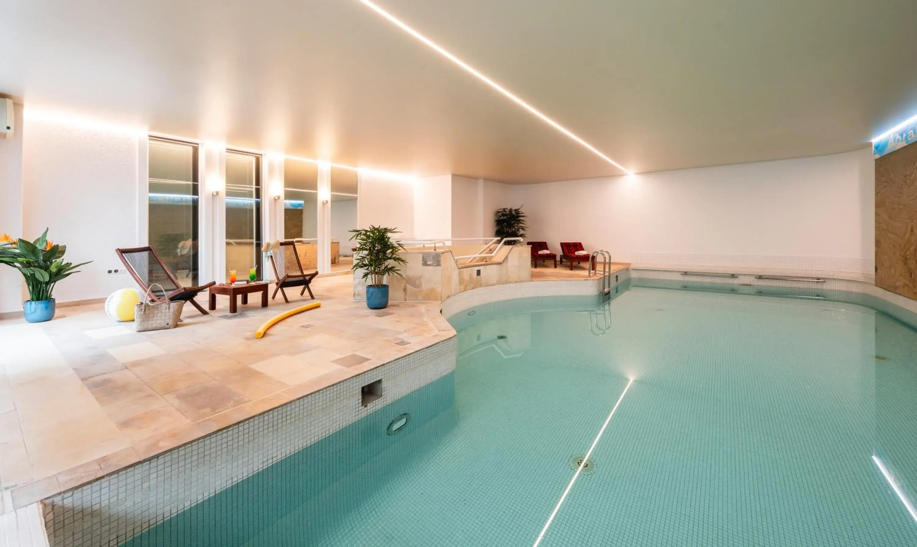 Swimming pool in Best Western Hotel Heide Swimming pool in Best Western Hotel Heide