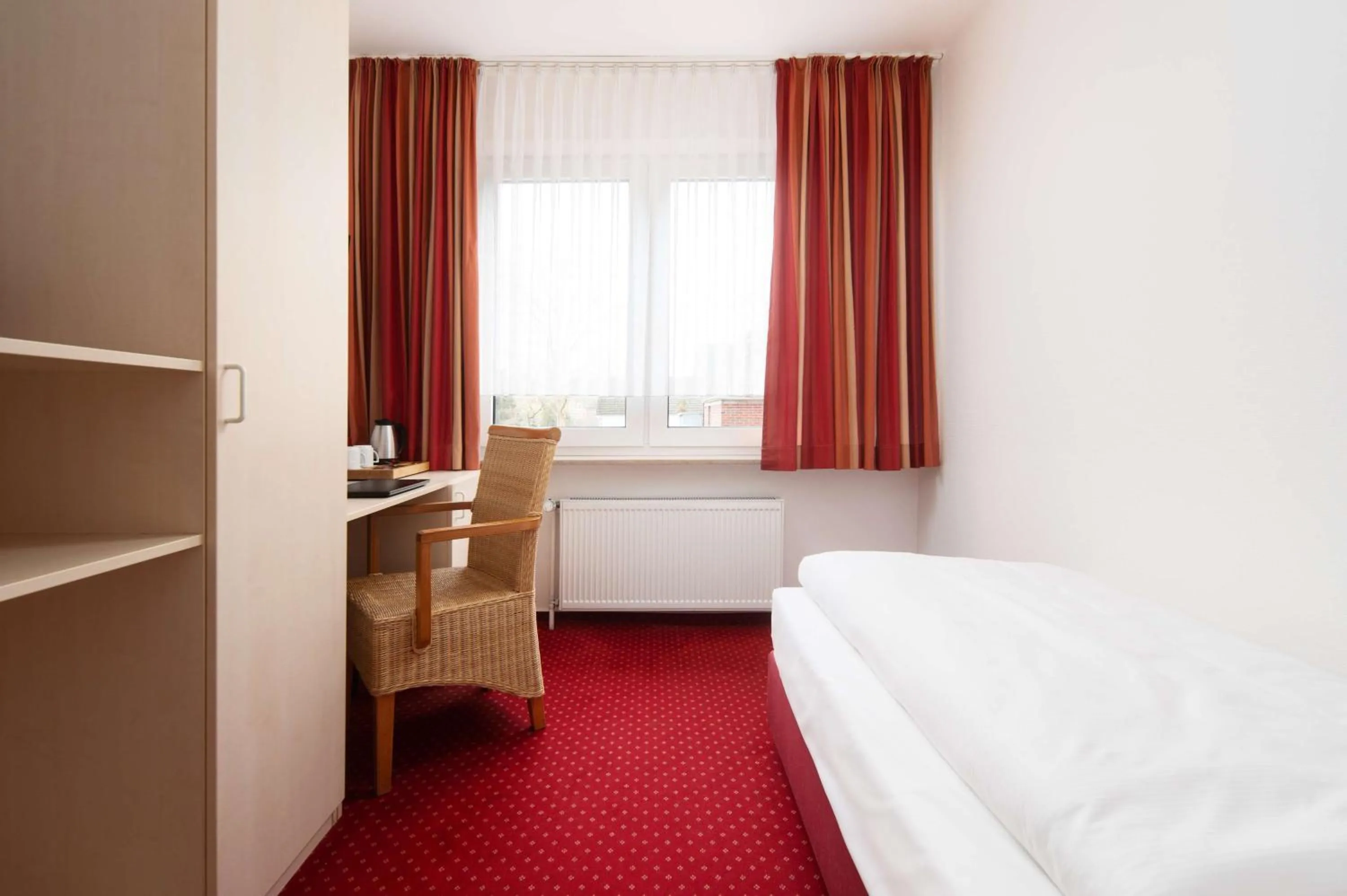 Bedroom, Bed in Best Western Hotel Heide