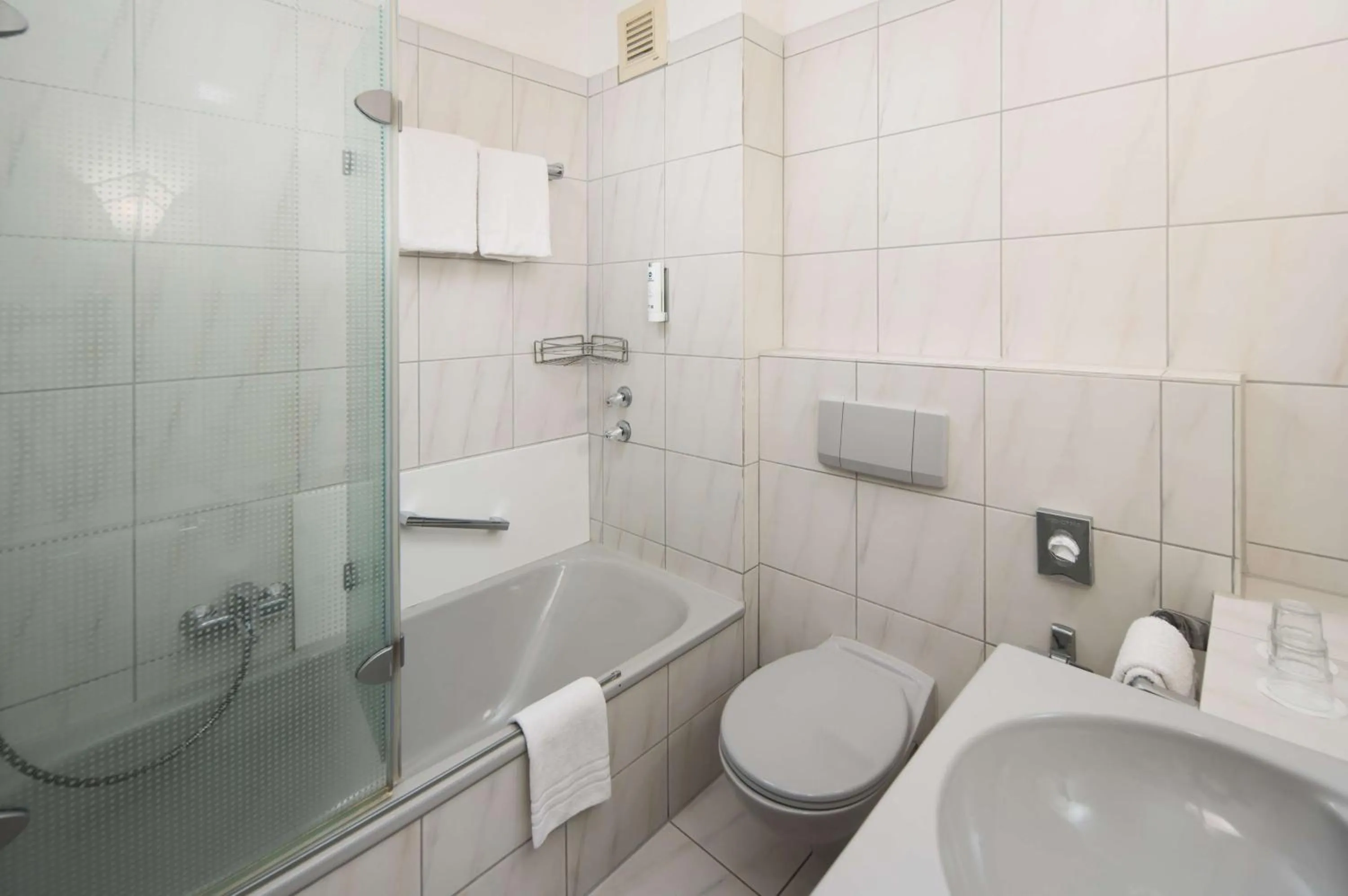 Bedroom in Best Western Hotel Heide