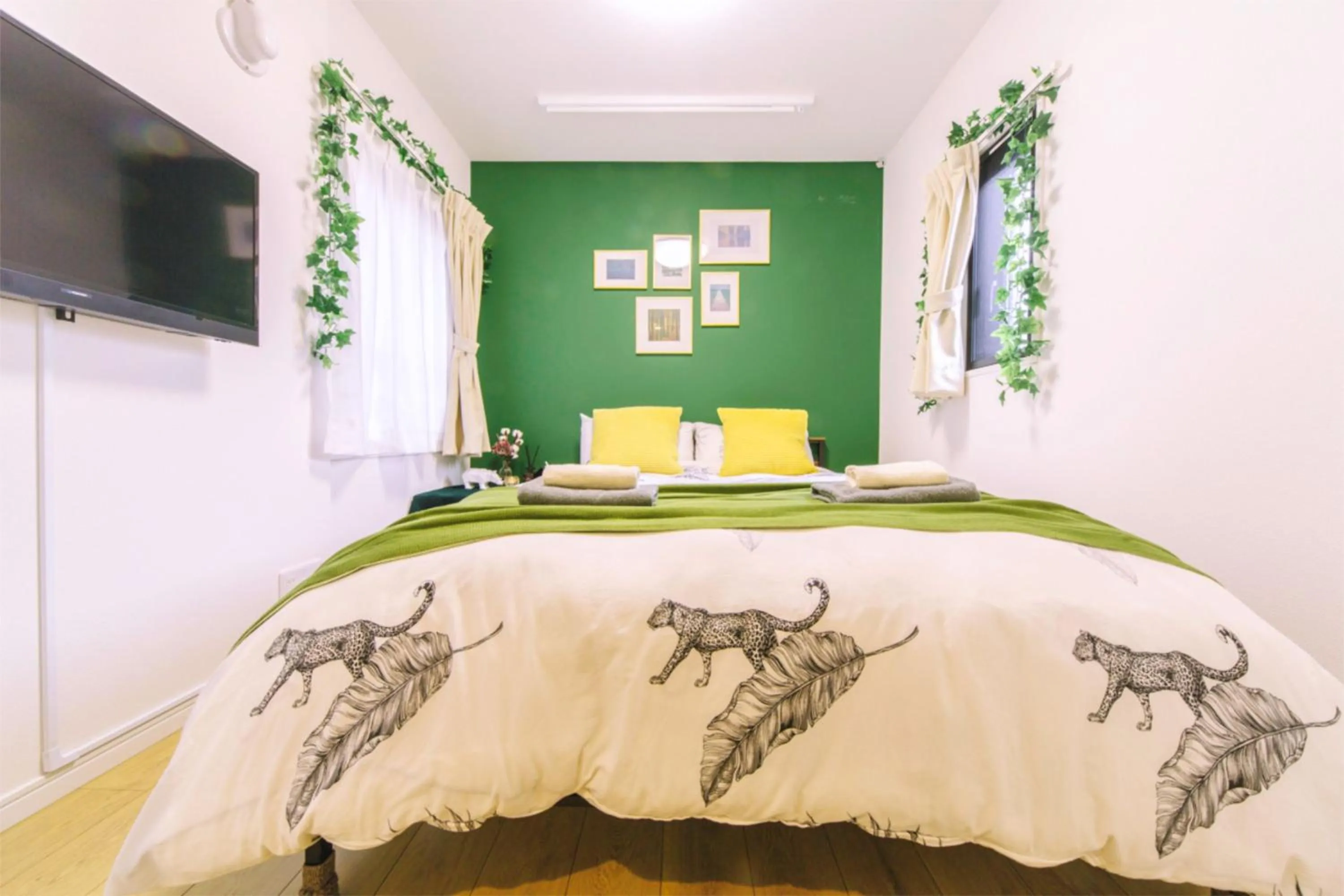 Bed in nestay inn tokyo kagurazaka