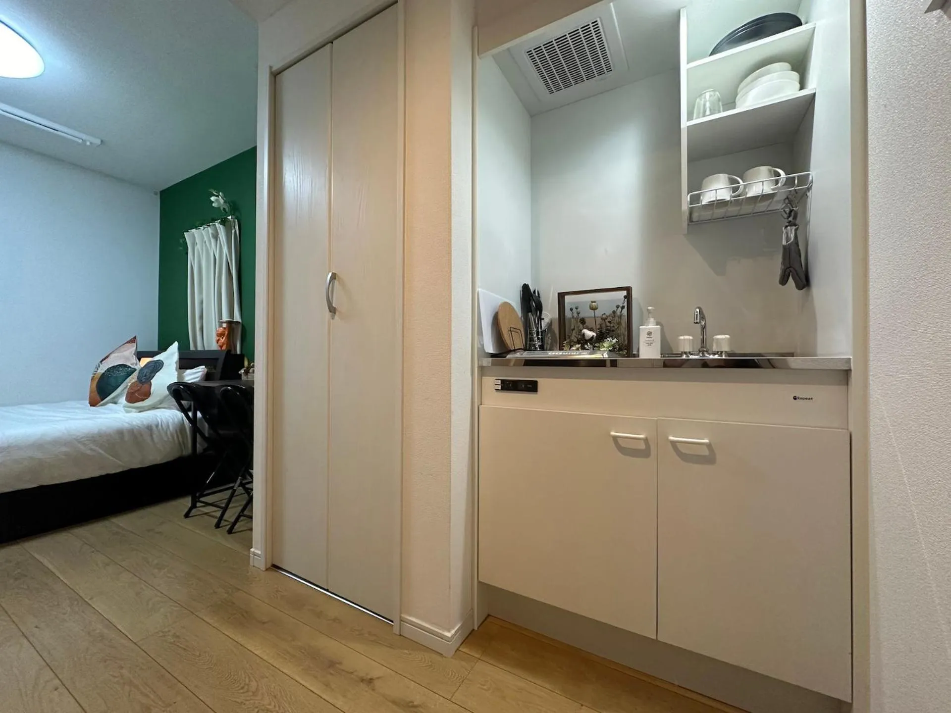 Bed in nestay inn tokyo kagurazaka