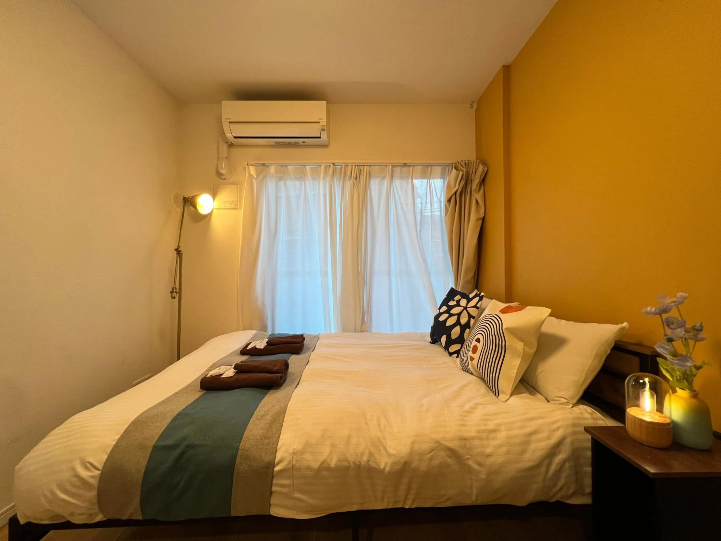 Bed in nestay inn tokyo kagurazaka