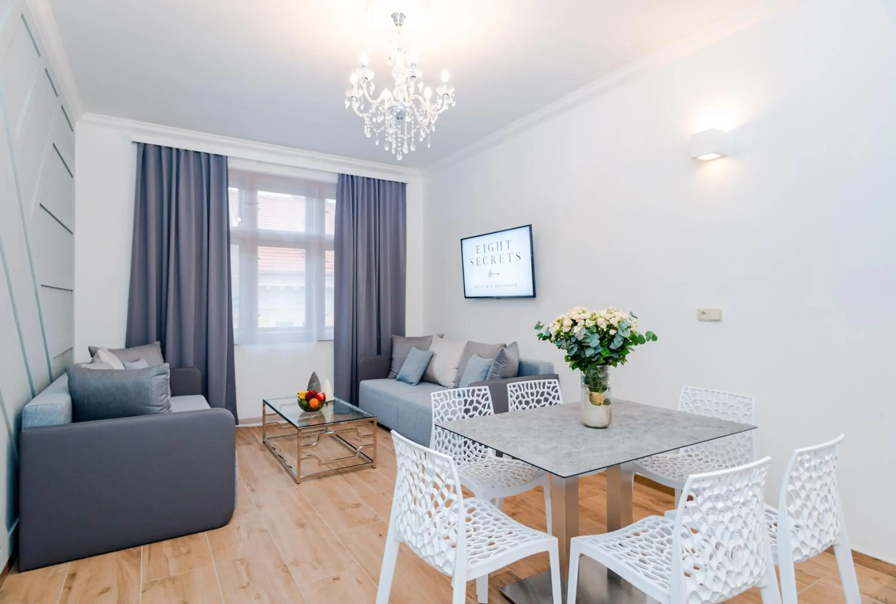 Deluxe One-Bedroom Apartment in Eight Secrets Boutique Residence by Dwellfort Deluxe One-Bedroom Apartment in Eight Secrets Boutique Residence by Dwellfort