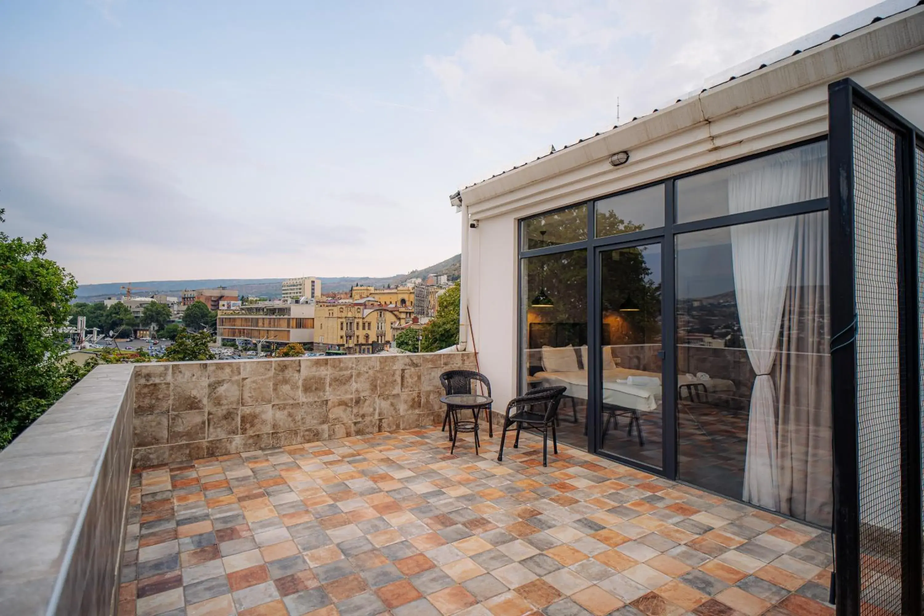 Suite with Terrace in Hotel Day Inn Suite with Terrace in Hotel Day Inn