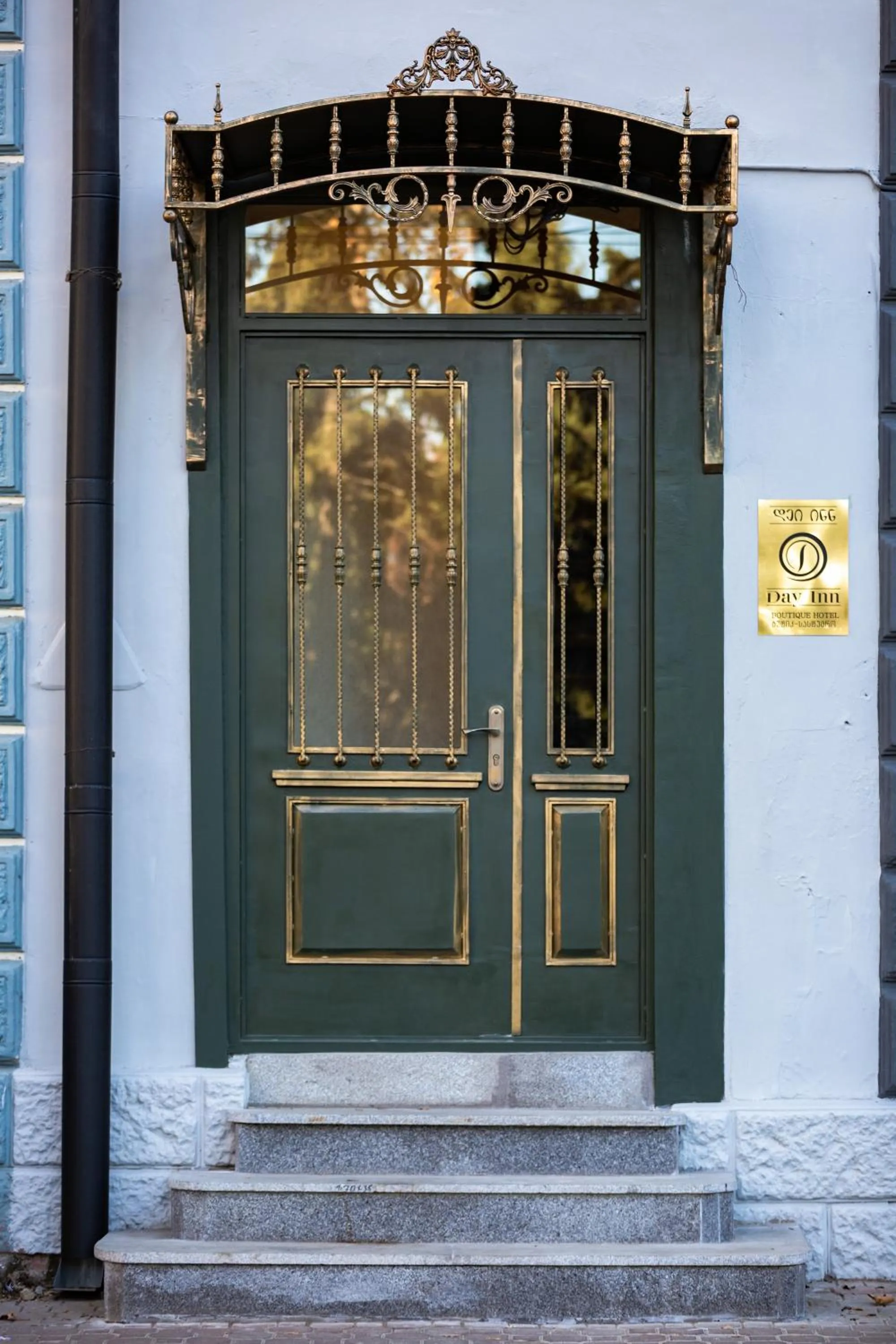 Facade/entrance in Hotel Day Inn