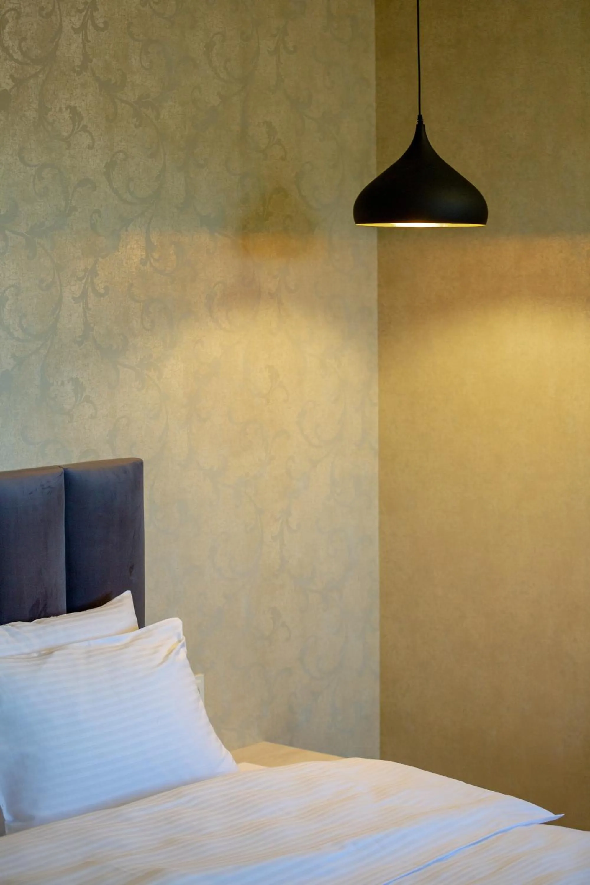 Bed in Hotel Day Inn