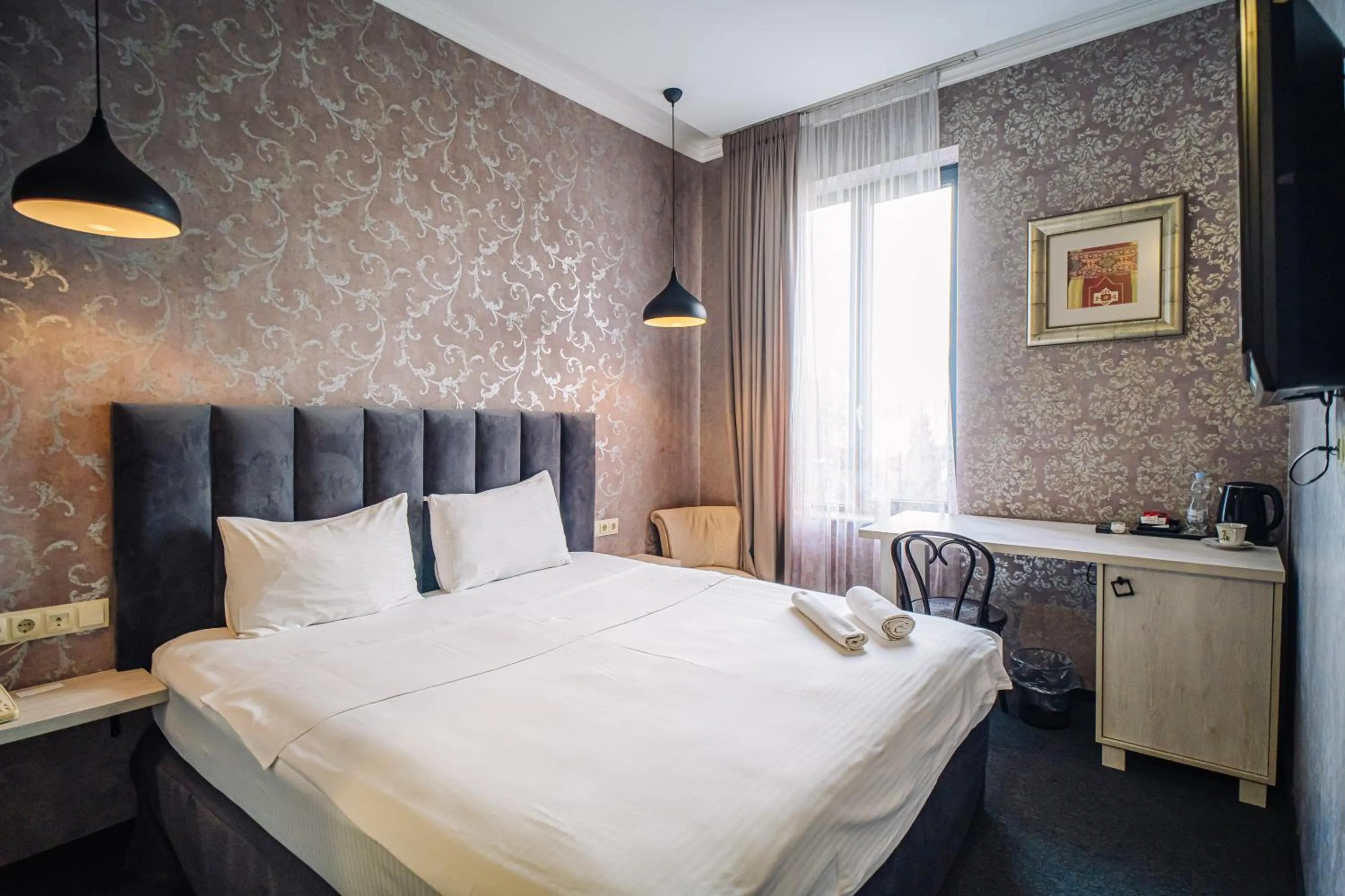 Bed in Hotel Day Inn