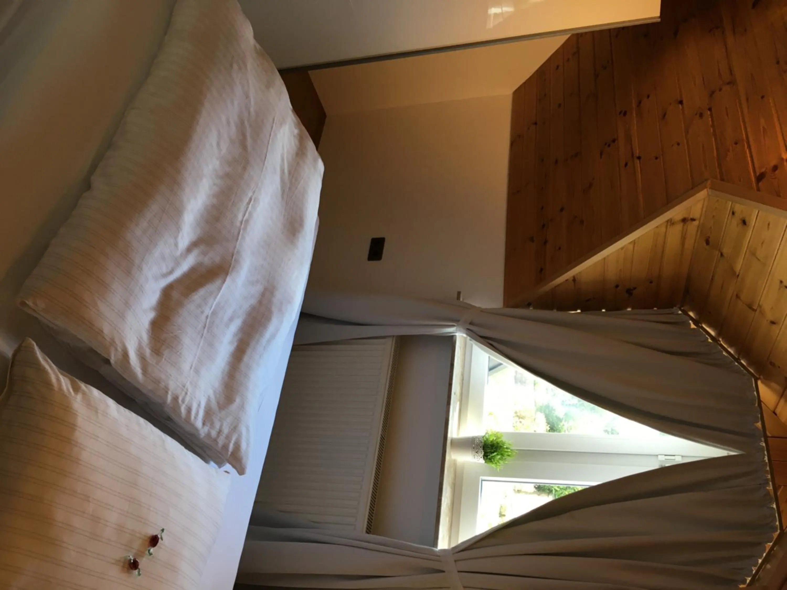 Photo of the whole room, Bed in Sonnenhof
