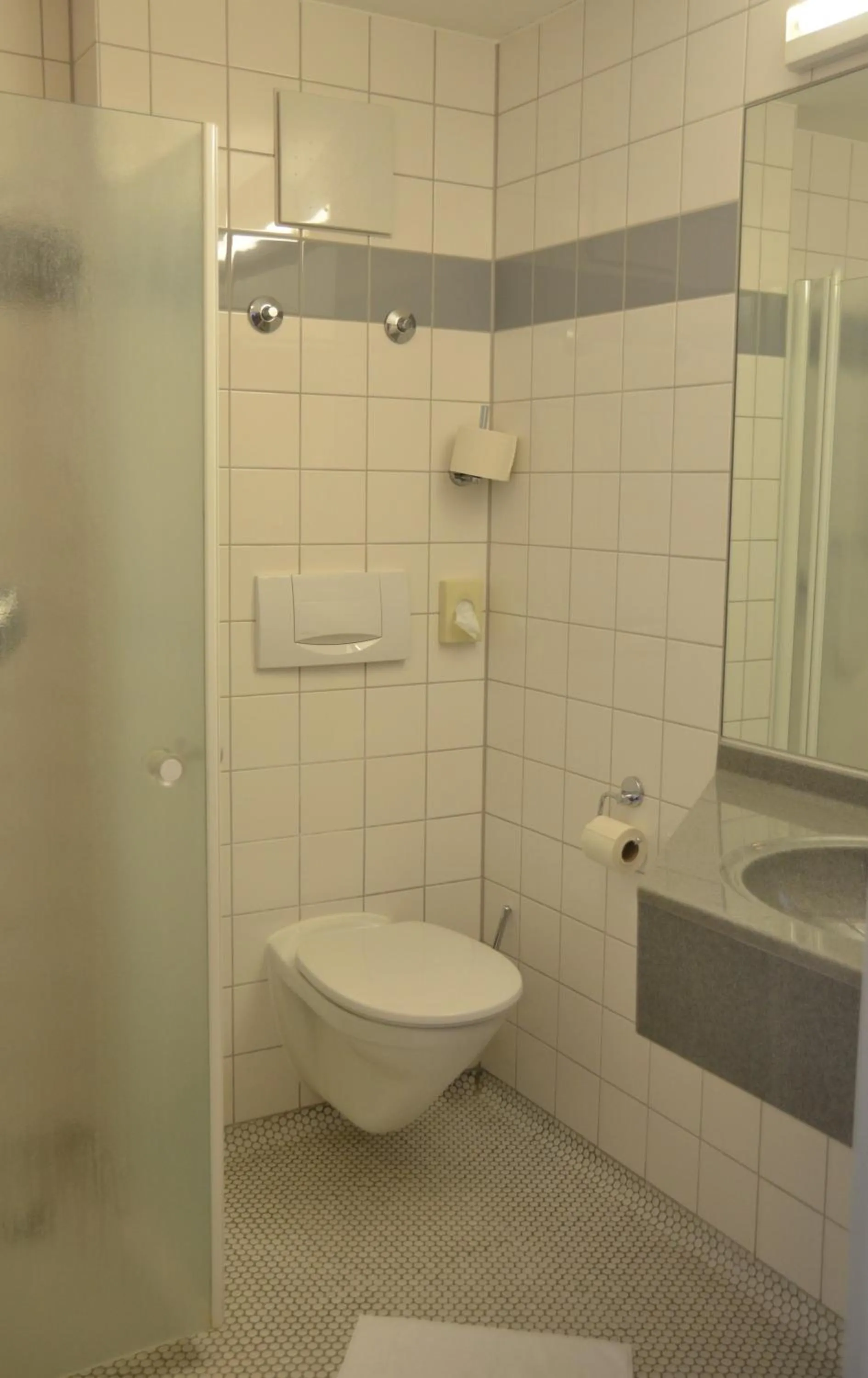 Bathroom in Hotel Bergwirt