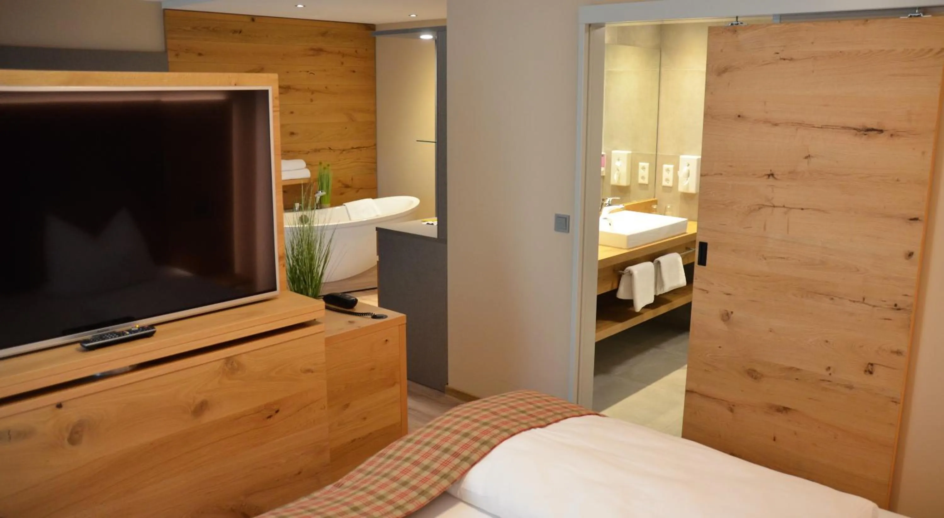 Photo of the whole room, Bed in Hotel Bergwirt