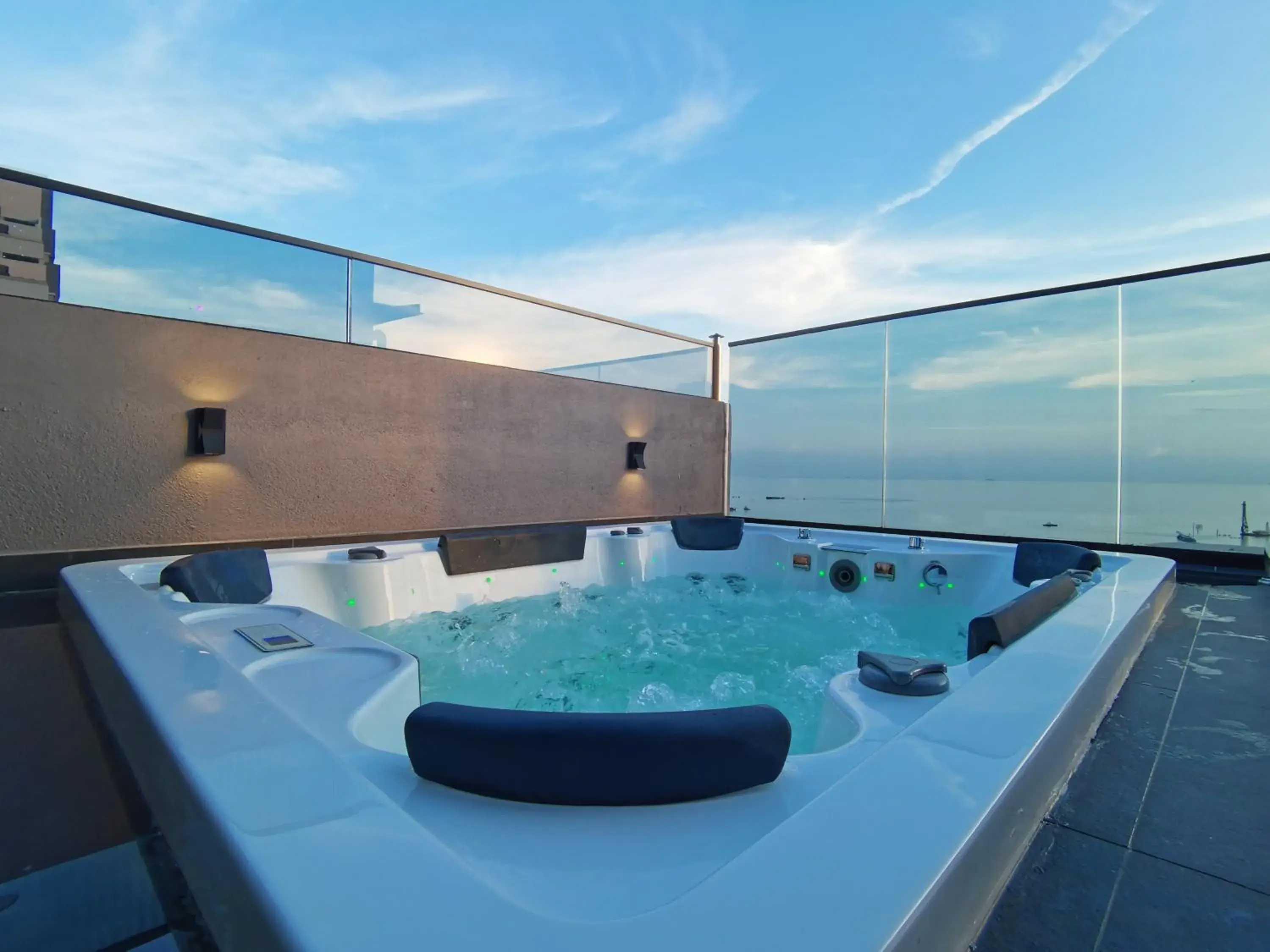 Balcony/Terrace in Attic Home Melaka Imperio Residence & Jonker Balcony/Terrace in Attic Home Melaka Imperio Residence & Jonker