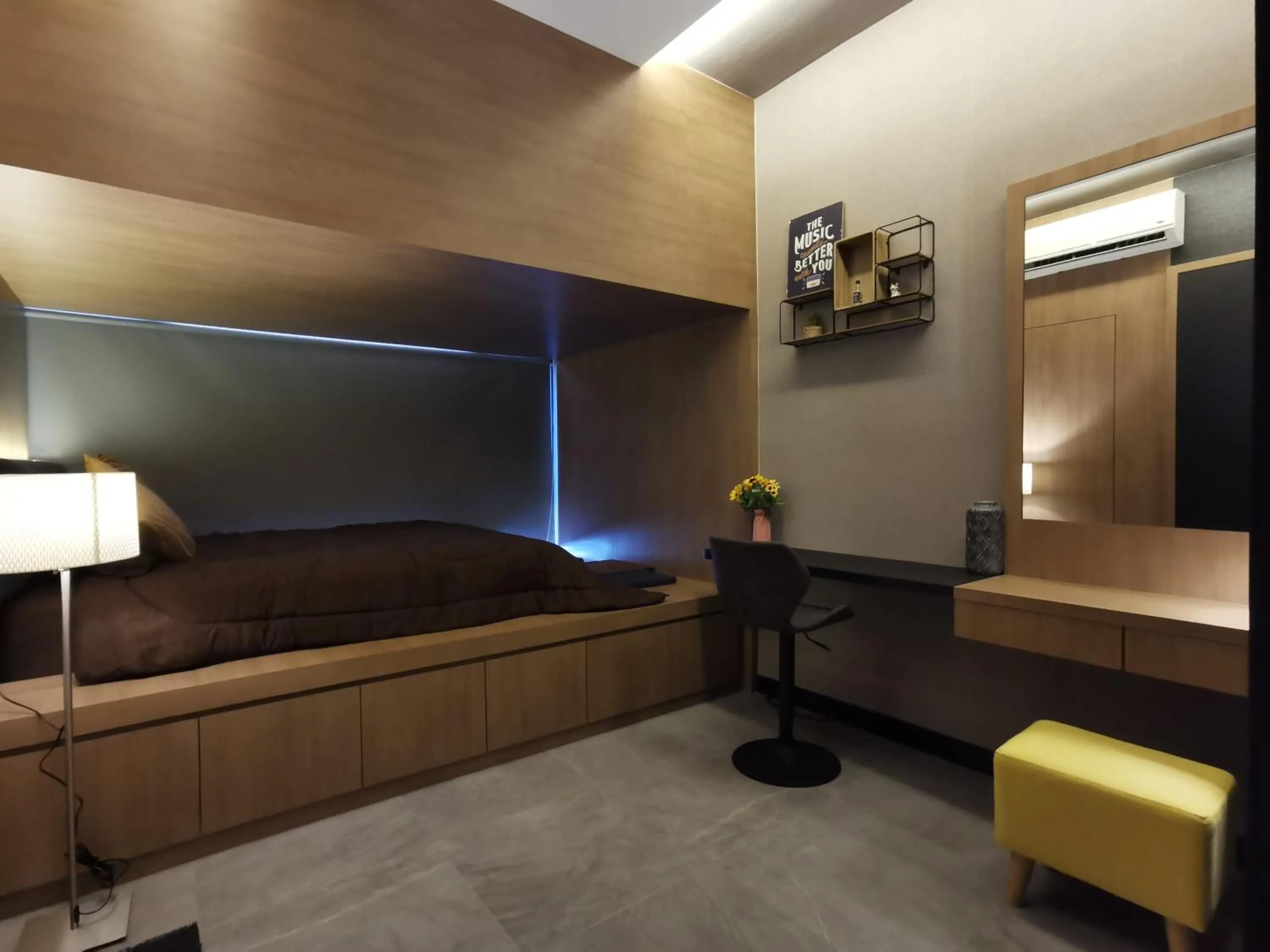 hair dryier in Attic Home Melaka Imperio Residence & Jonker