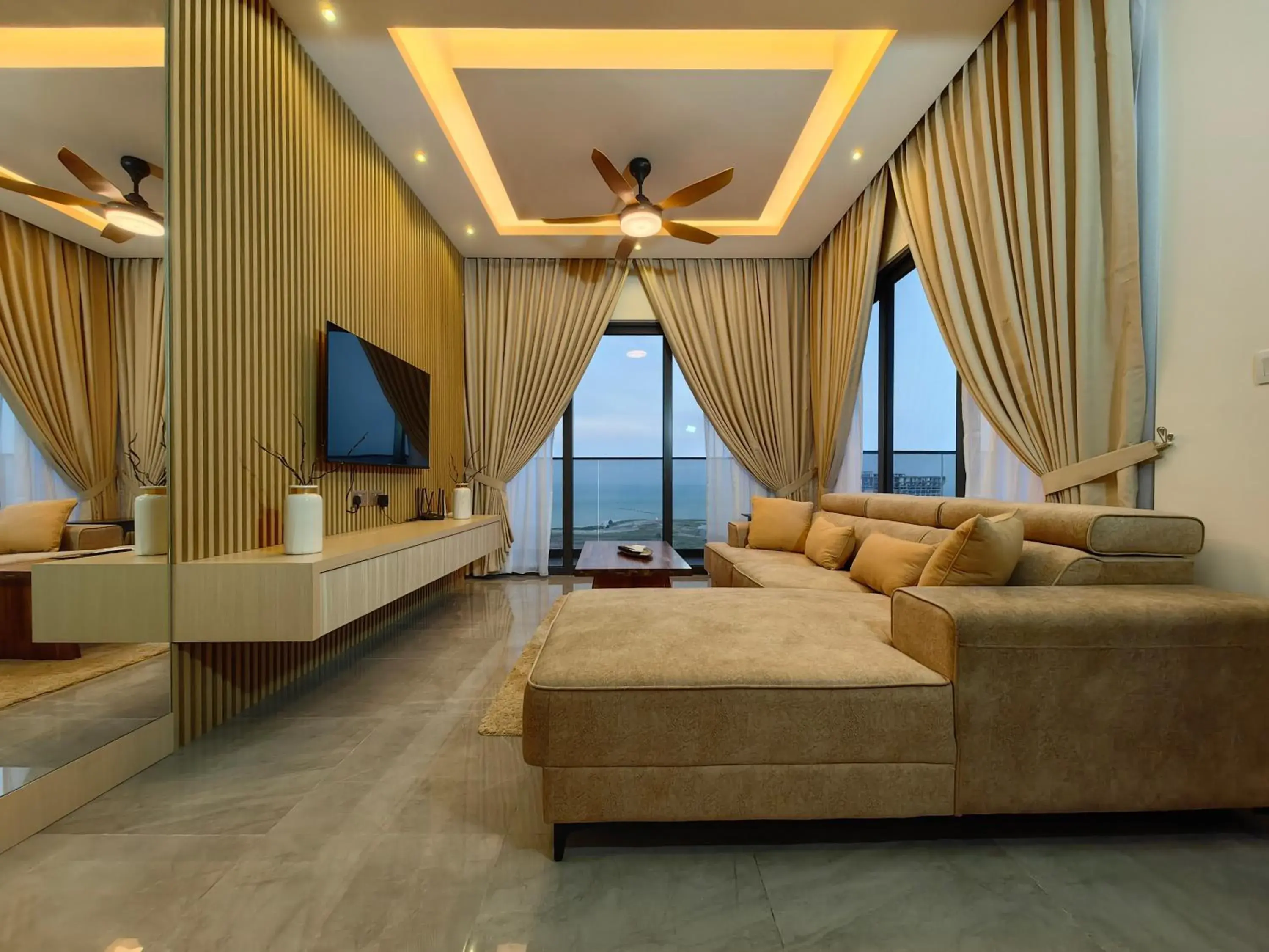 TV and multimedia in Attic Home Melaka Imperio Residence & Jonker TV and multimedia in Attic Home Melaka Imperio Residence & Jonker